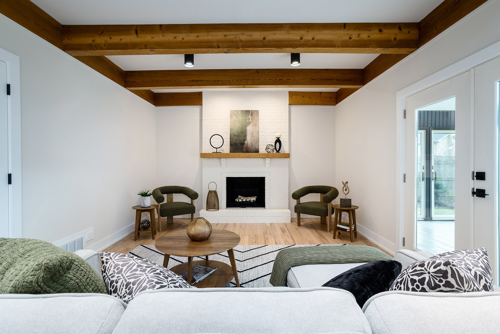 530 Cumberland Trail, Elgin, IL 60123