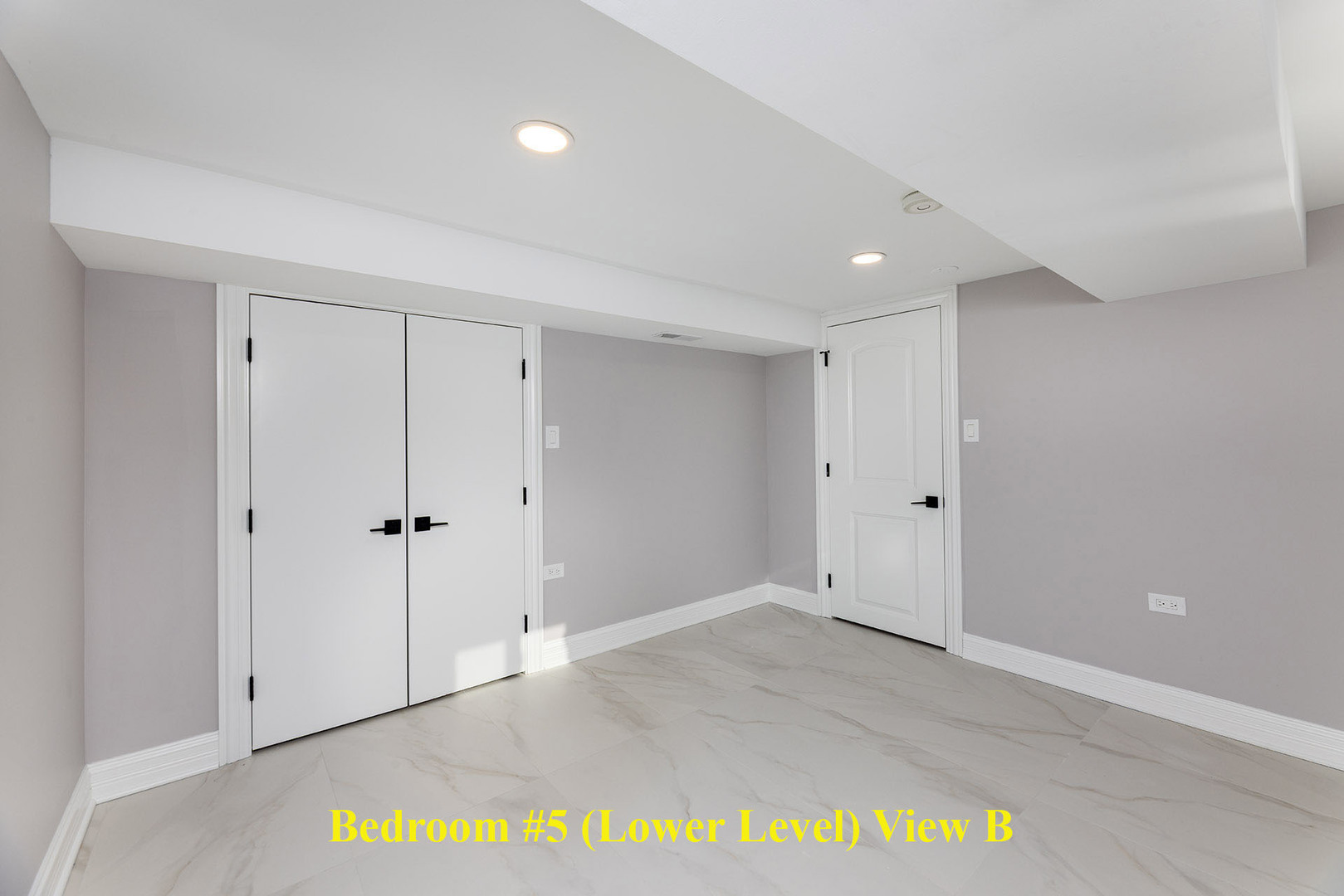 4955 N Delphia Avenue, Norridge, IL 60706