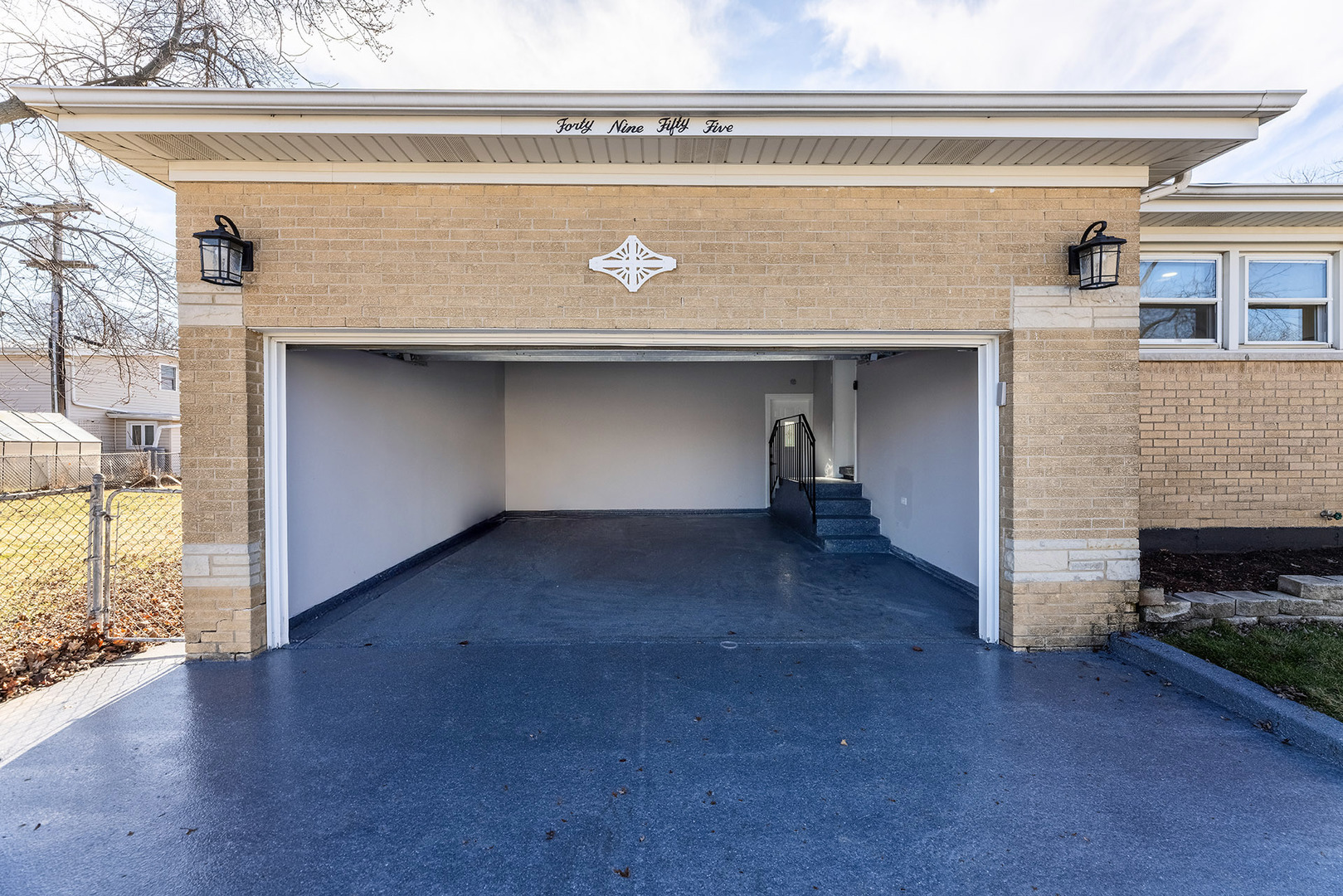 4955 N Delphia Avenue, Norridge, IL 60706