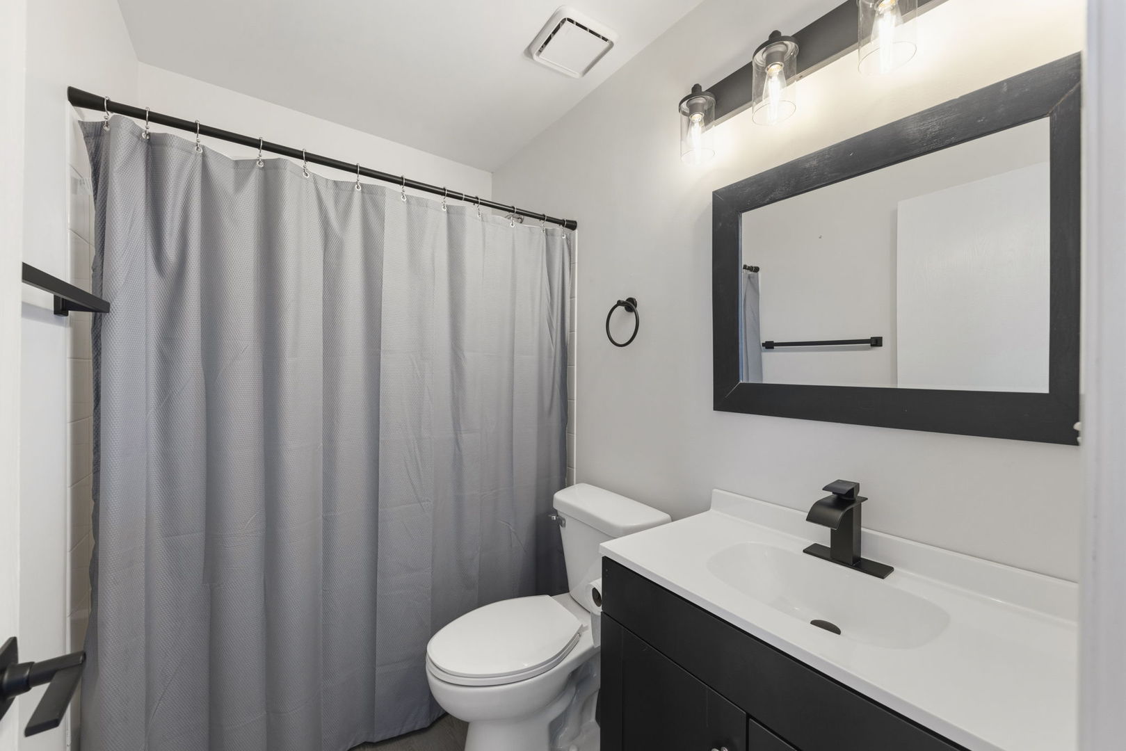 1039 Ripple Ridge Drive, Darien, IL 60561