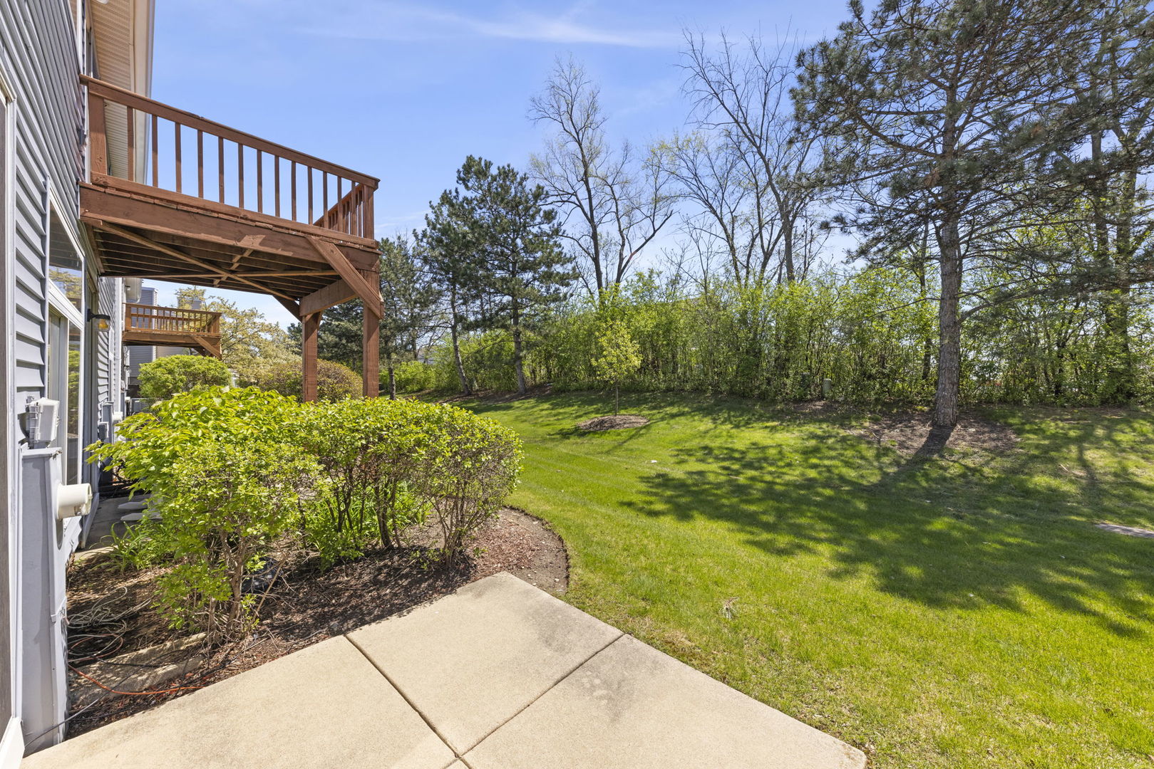 1039 Ripple Ridge Drive, Darien, IL 60561