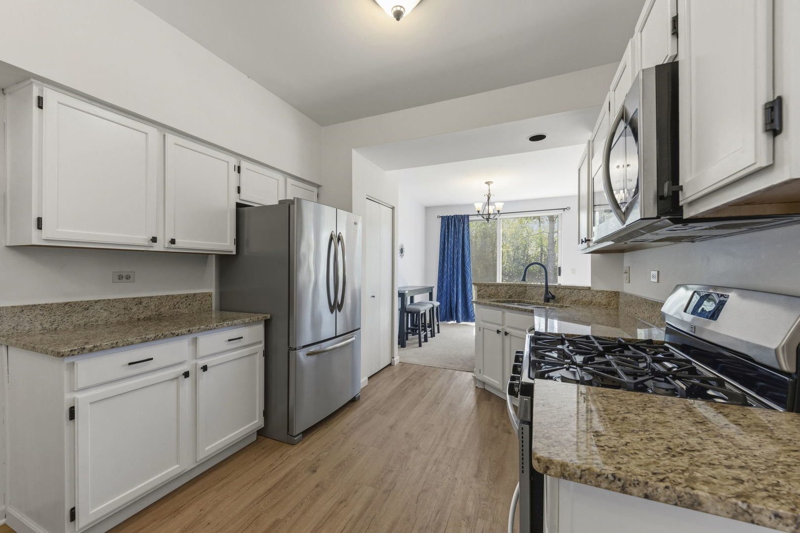 1039 Ripple Ridge Drive, Darien, IL 60561