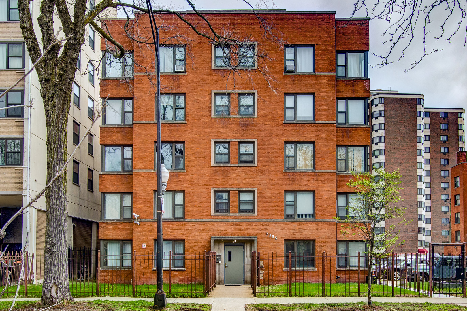 7355 S South Shore Drive #305, Chicago, IL 60649