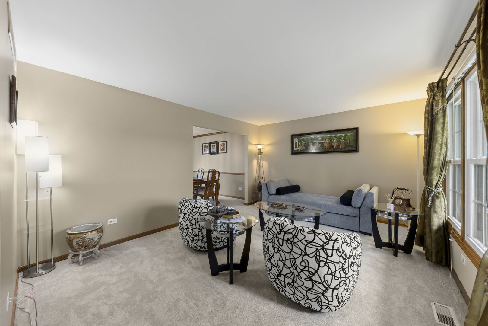 4108 Schillinger Drive, Naperville, IL 60564