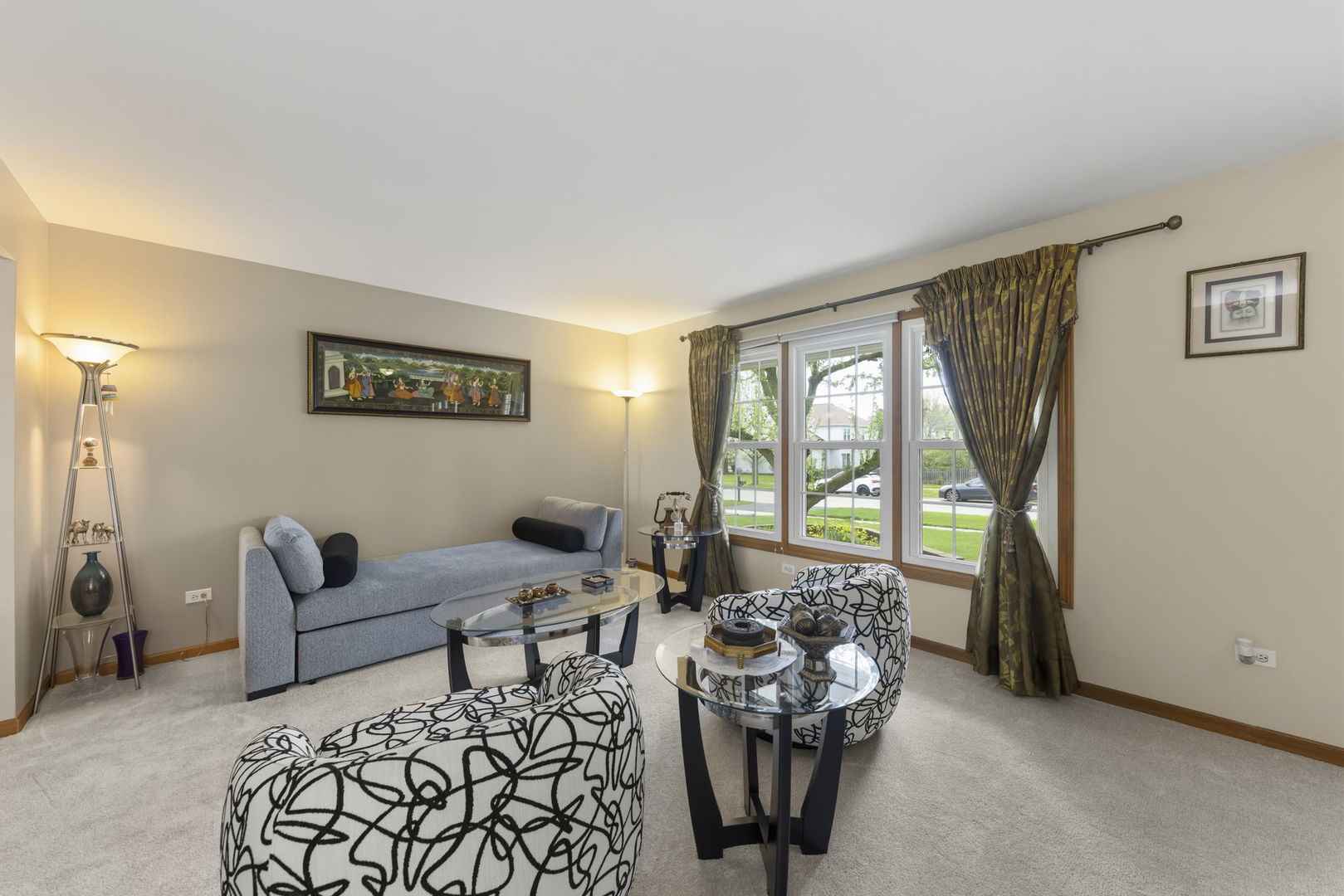 4108 Schillinger Drive, Naperville, IL 60564