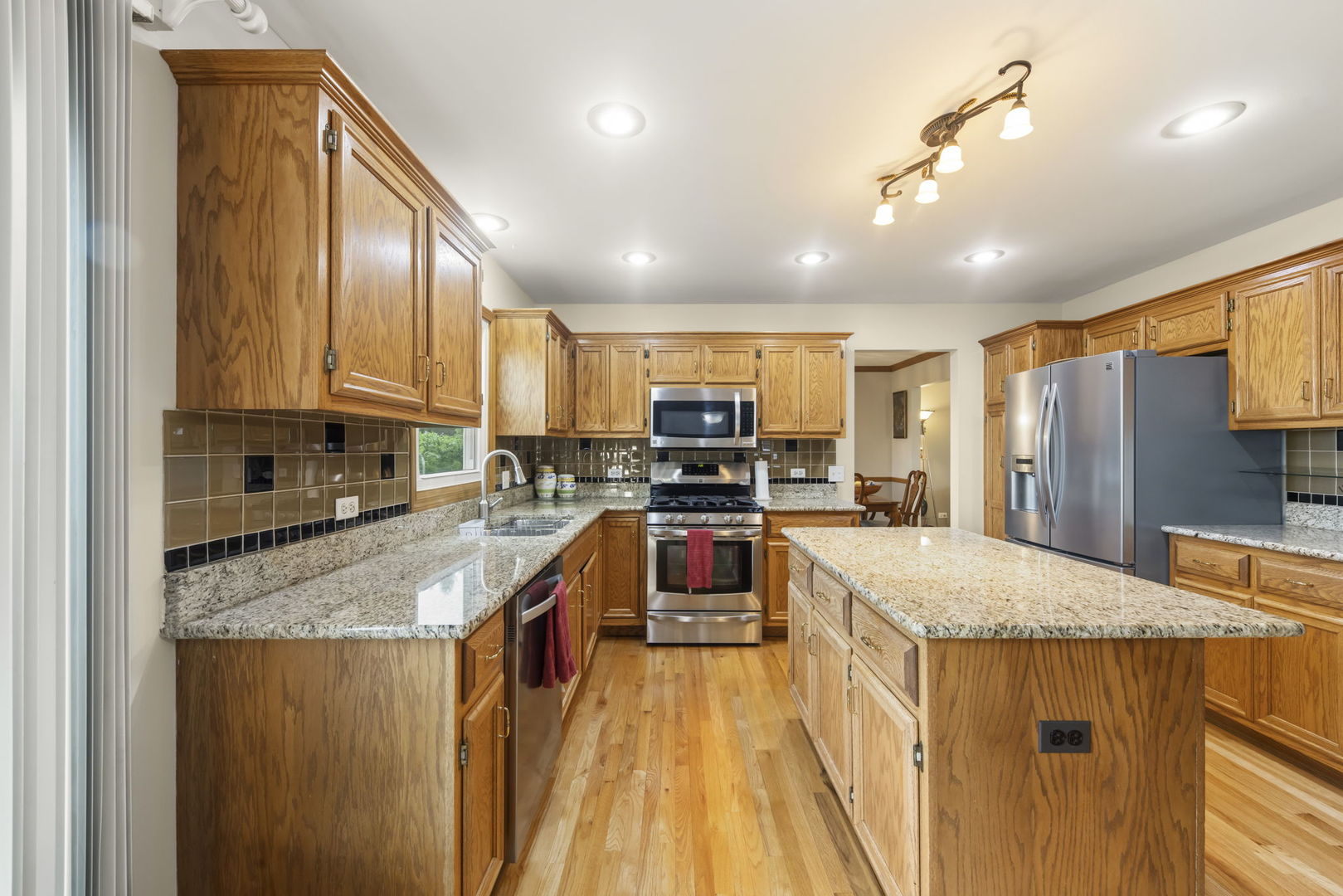 4108 Schillinger Drive, Naperville, IL 60564