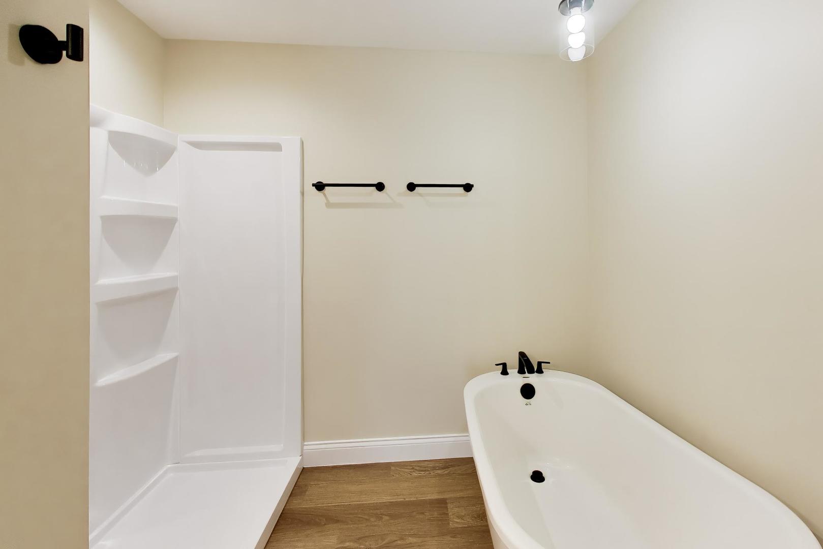 239 Parker Avenue, Aurora, IL 60505