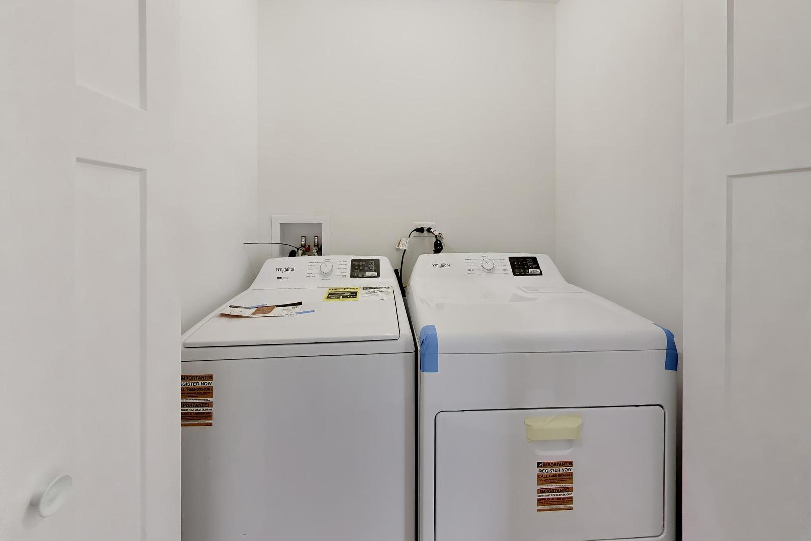 239 Parker Avenue, Aurora, IL 60505