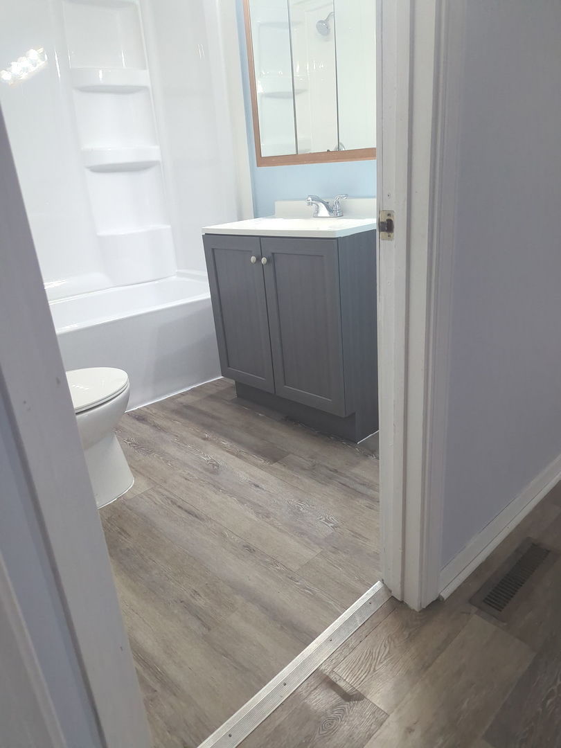 302 S Ottawa Street, Earlville, IL 60518