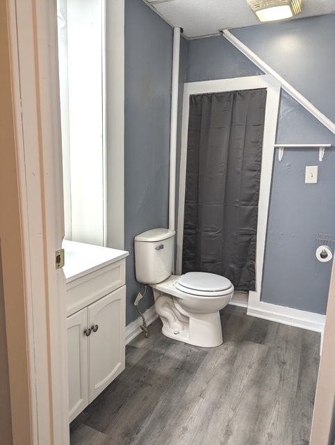 302 S Ottawa Street, Earlville, IL 60518