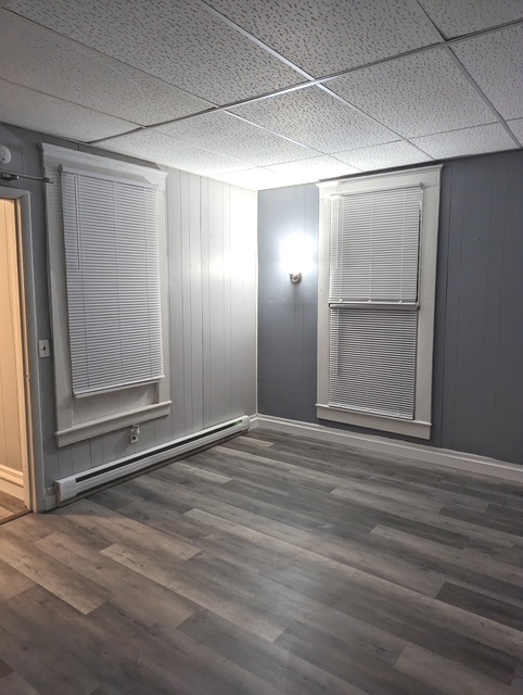 302 S Ottawa Street, Earlville, IL 60518