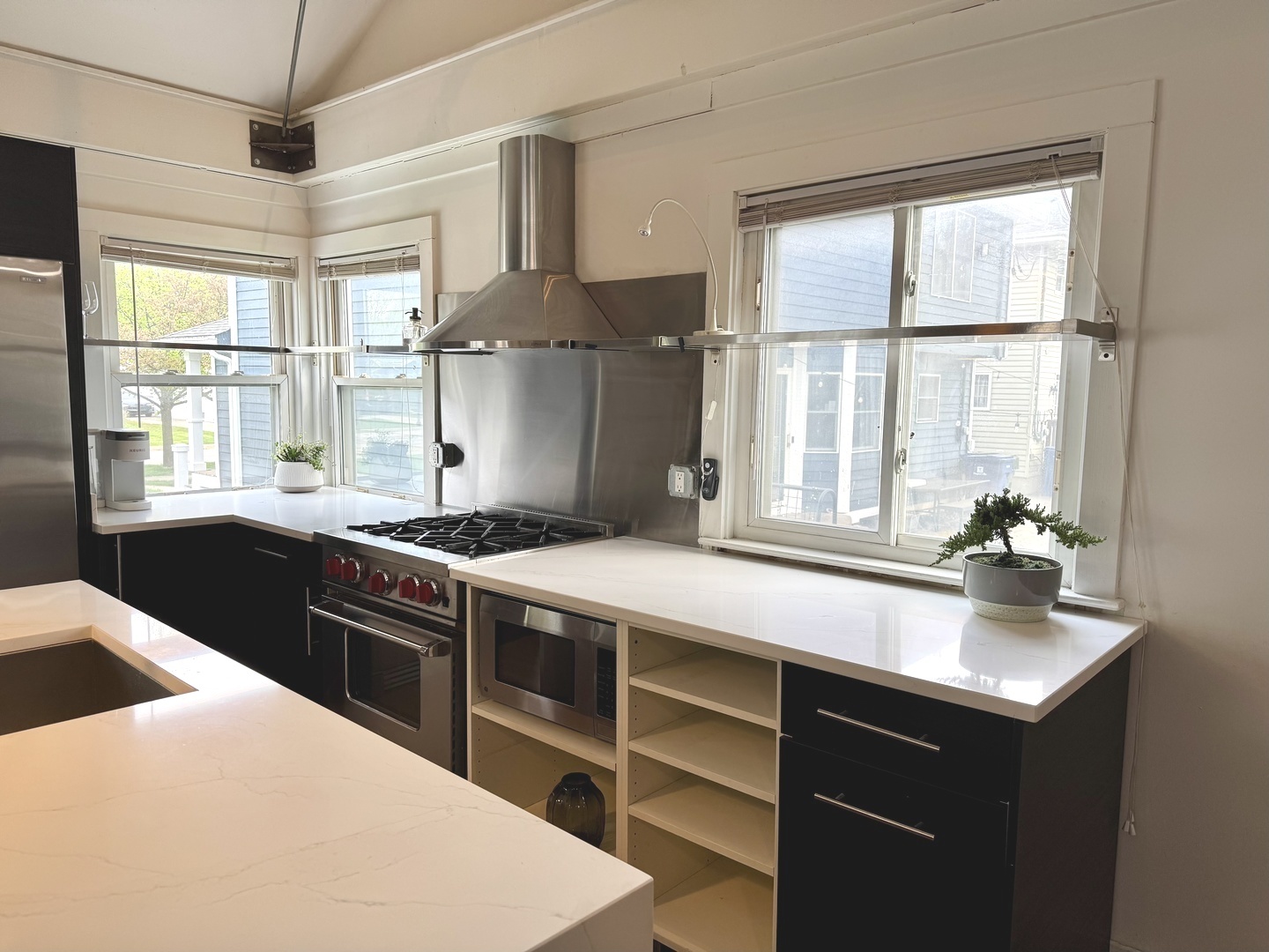 15 S Huffman Street, Naperville, IL 60540