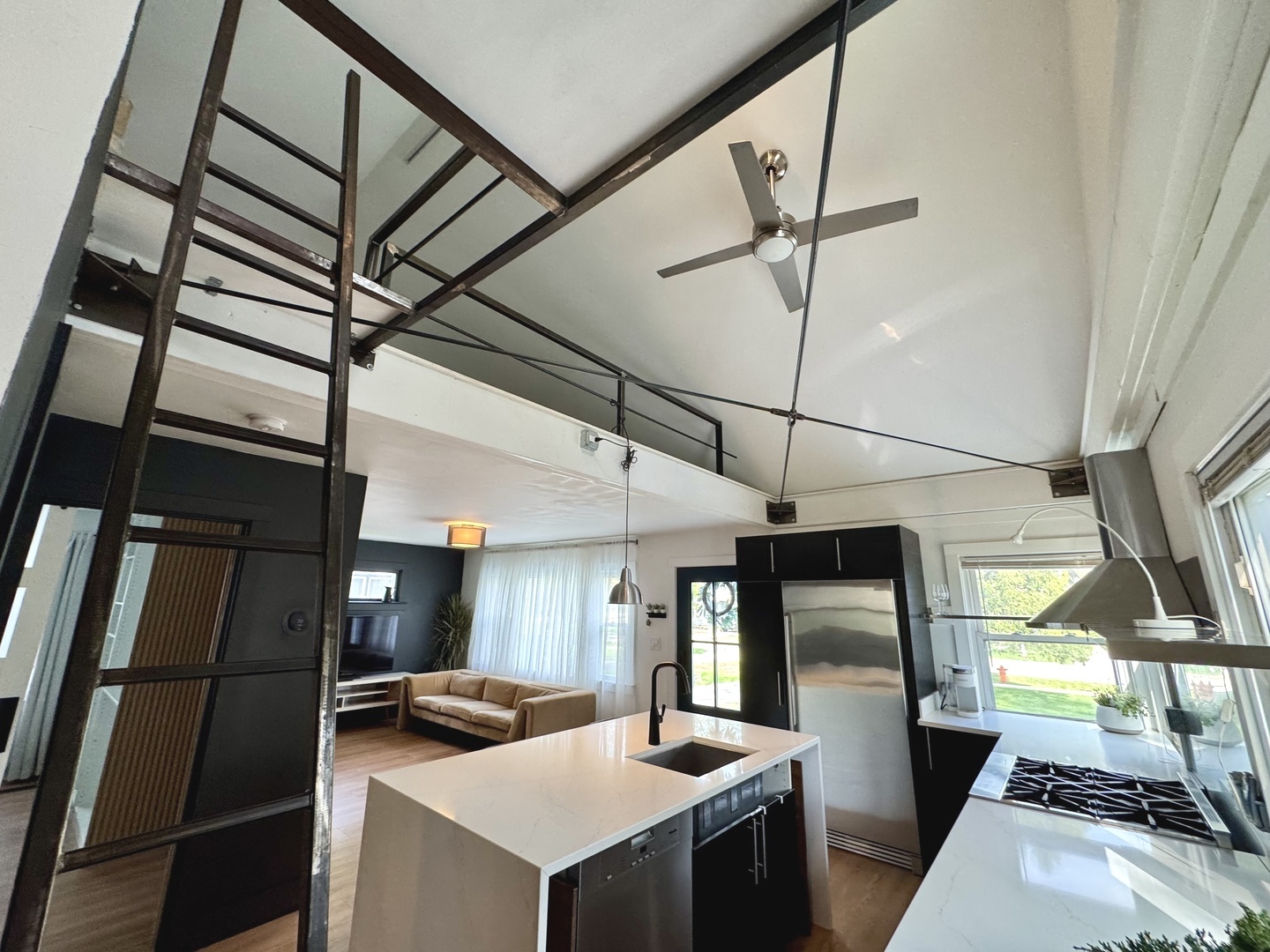 15 S Huffman Street, Naperville, IL 60540