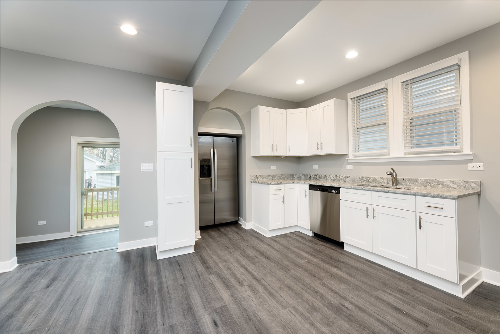 1217 Elmwood Avenue, Berwyn, IL 60402