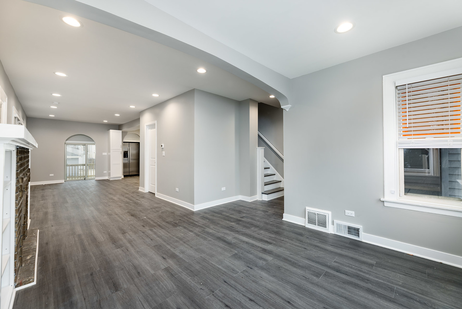 1217 Elmwood Avenue, Berwyn, IL 60402