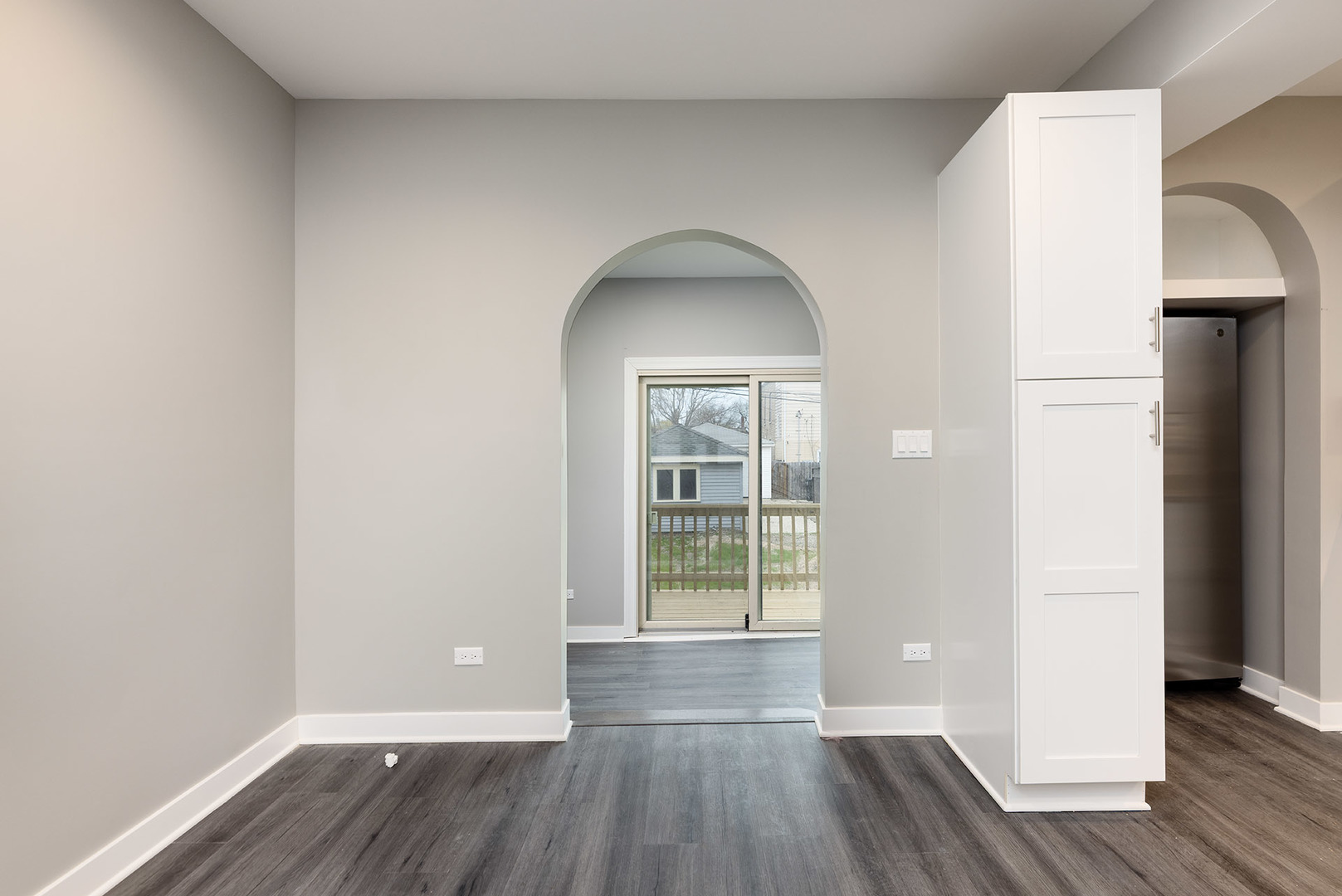 1217 Elmwood Avenue, Berwyn, IL 60402