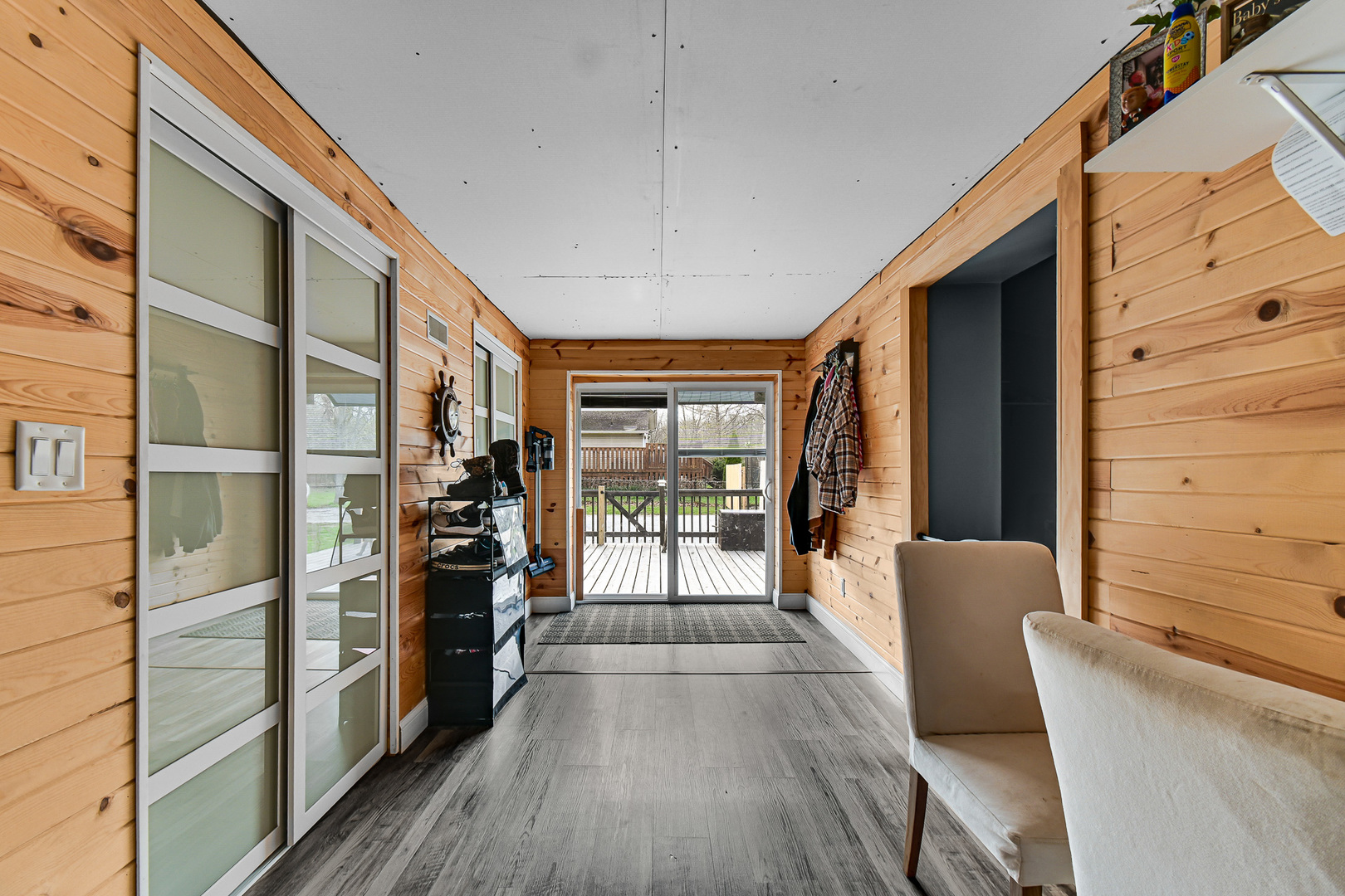 17067 E 3250N Road, Momence, IL 60954