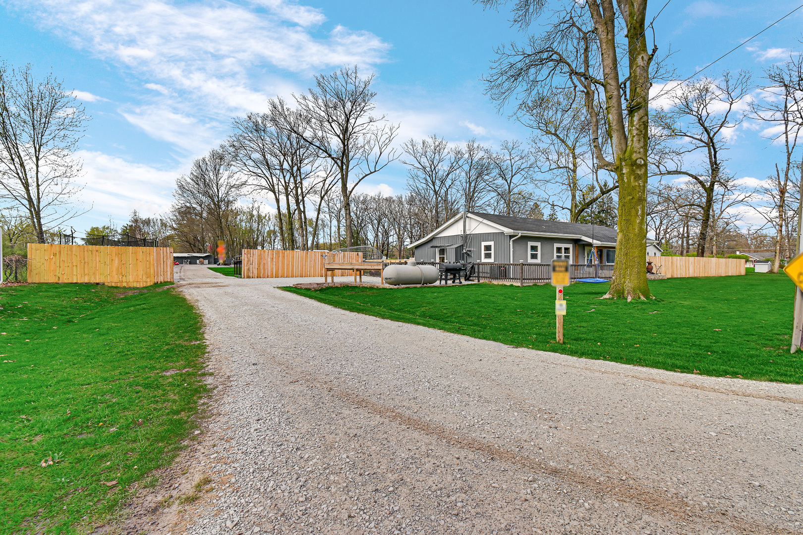 17067 E 3250N Road, Momence, IL 60954