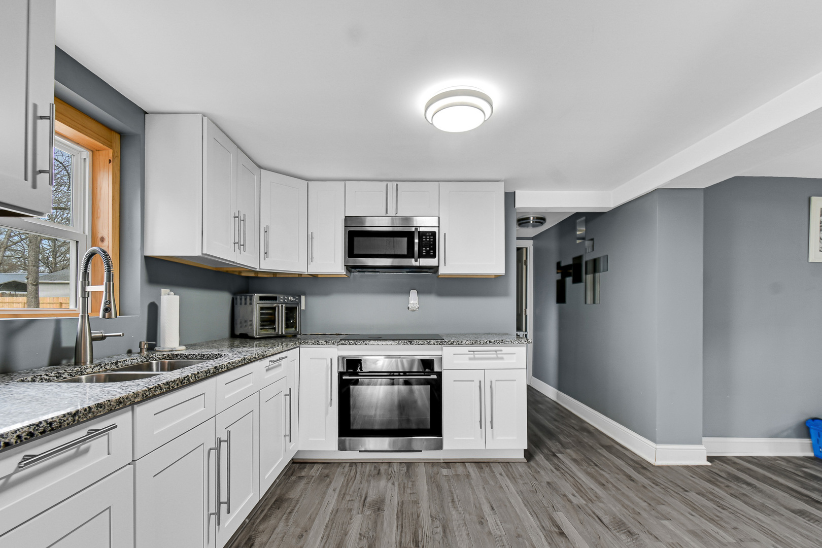 17067 E 3250N Road, Momence, IL 60954