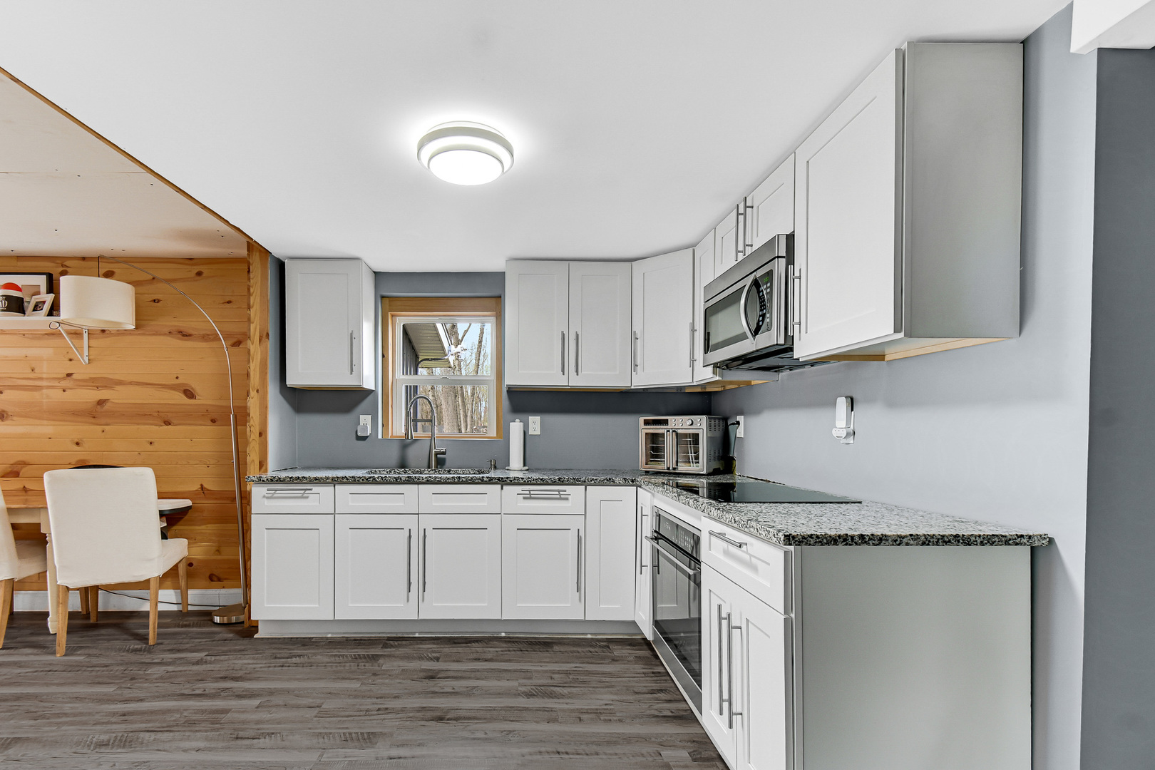 17067 E 3250N Road, Momence, IL 60954