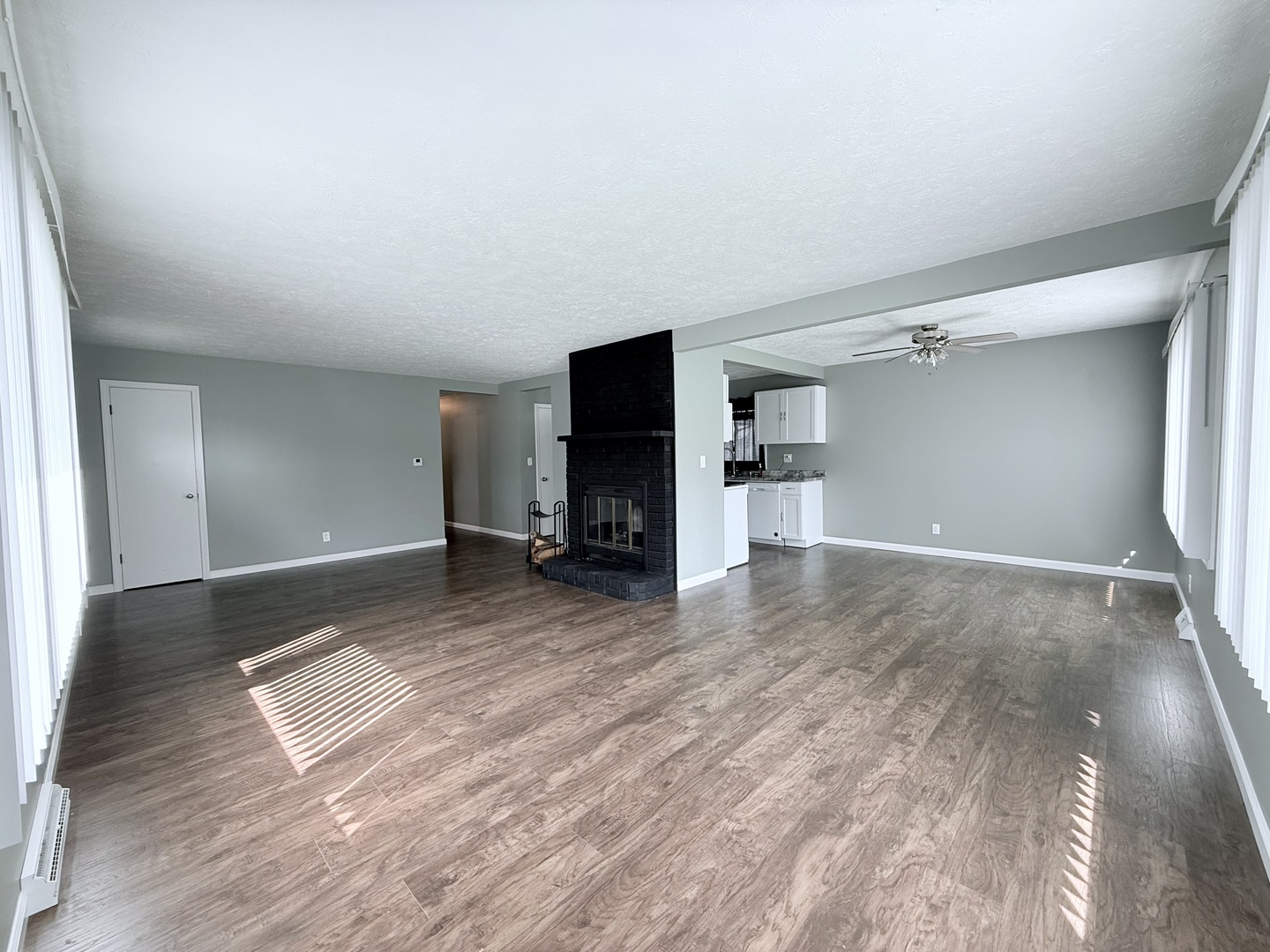 311 E Allen Street, Farmer City, IL 61842