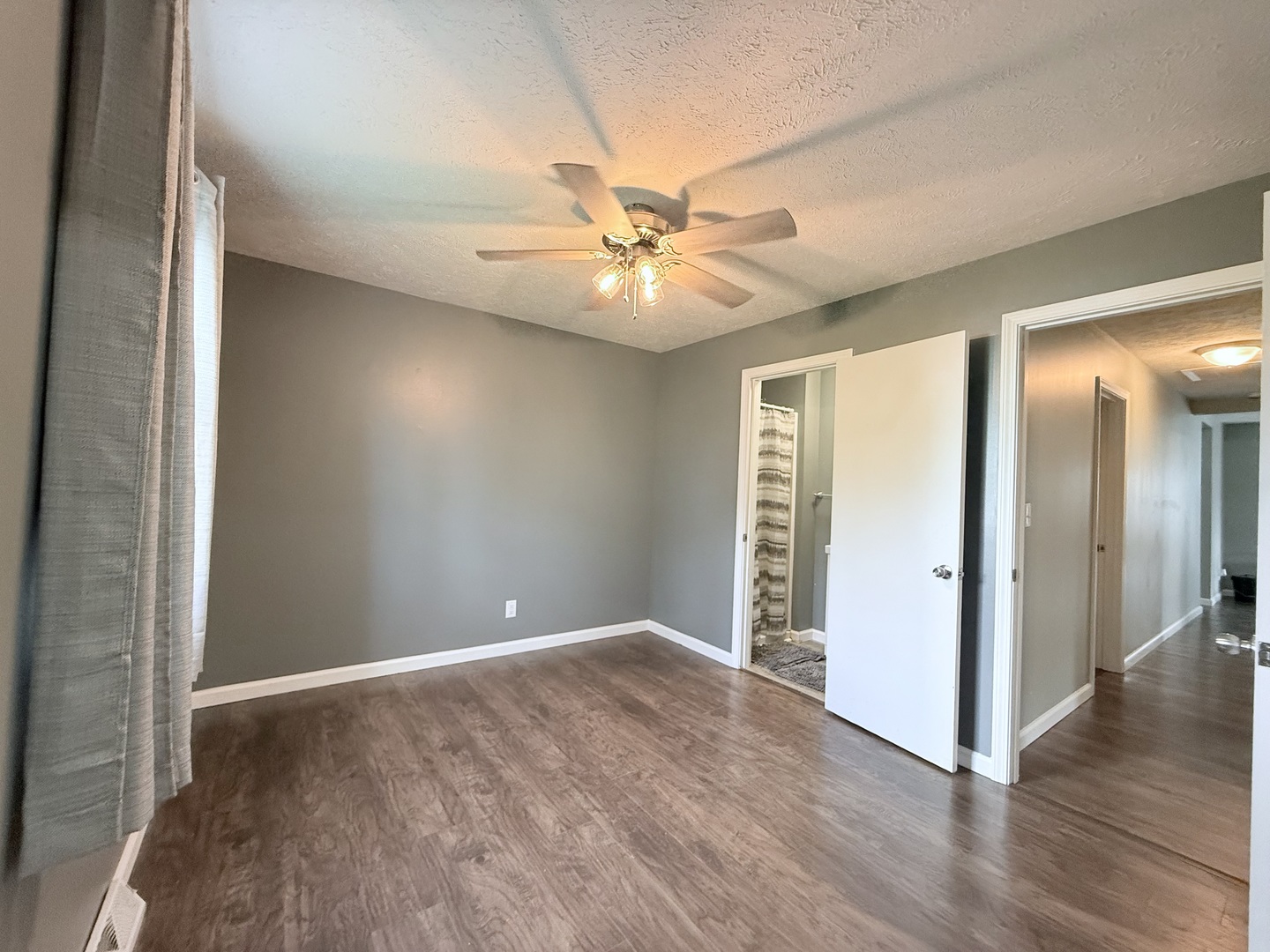 311 E Allen Street, Farmer City, IL 61842