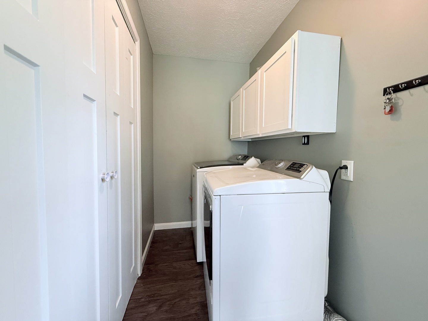 311 E Allen Street, Farmer City, IL 61842