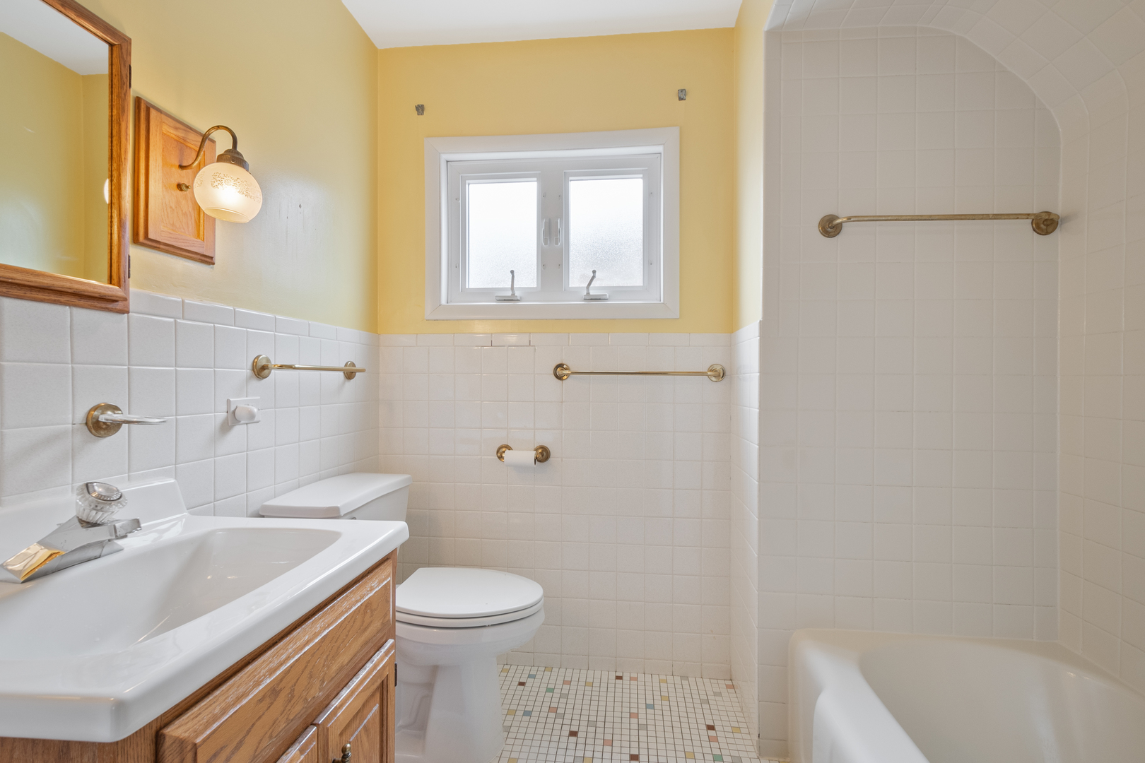 1104 S ALDINE Avenue, Park Ridge, IL 60068