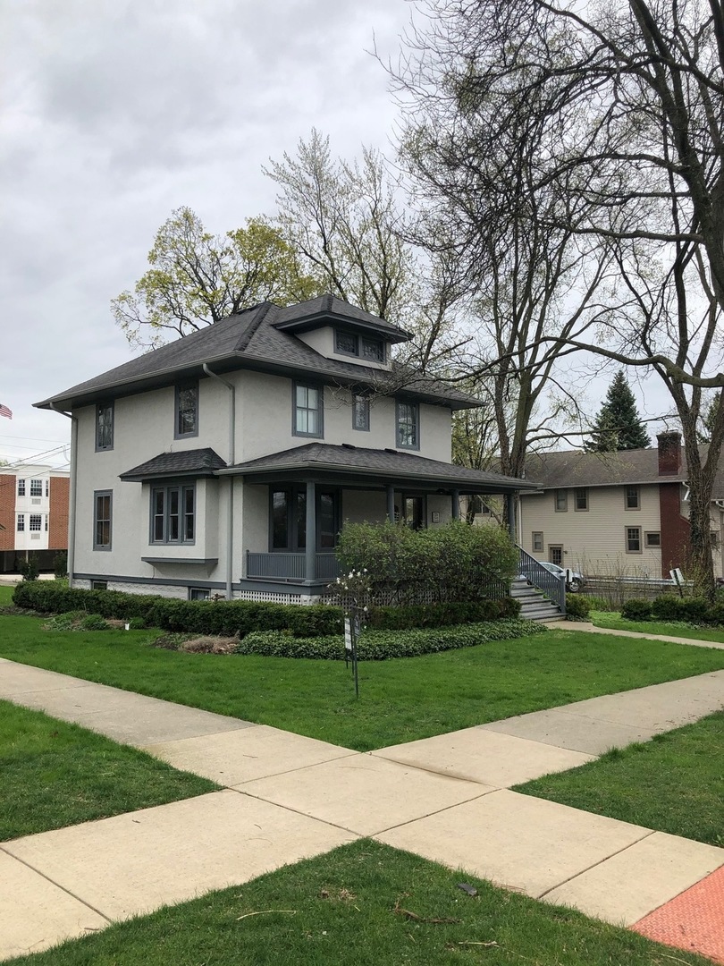 23 N Lincoln Street, Hinsdale, IL 60521