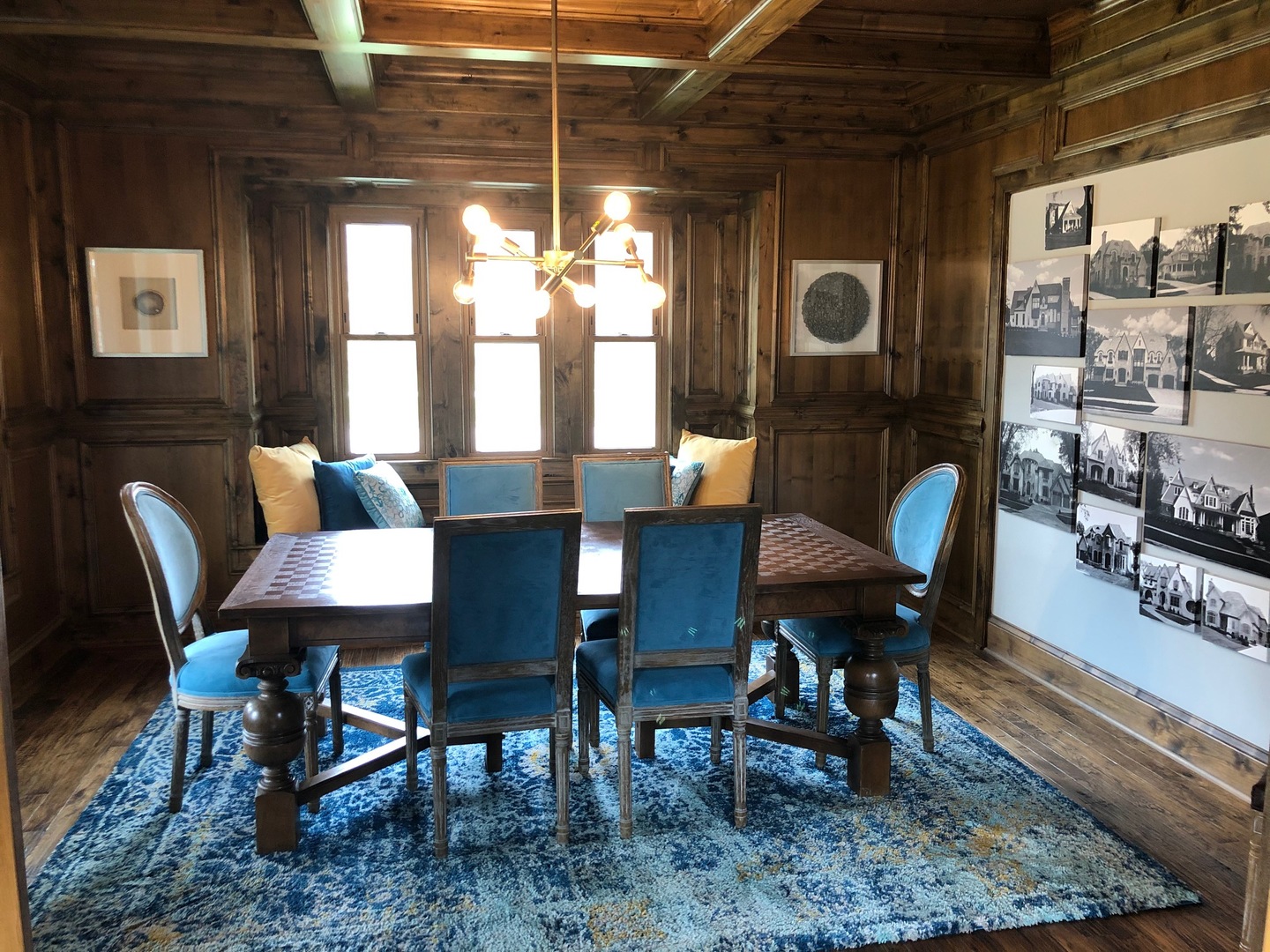 23 N Lincoln Street, Hinsdale, IL 60521