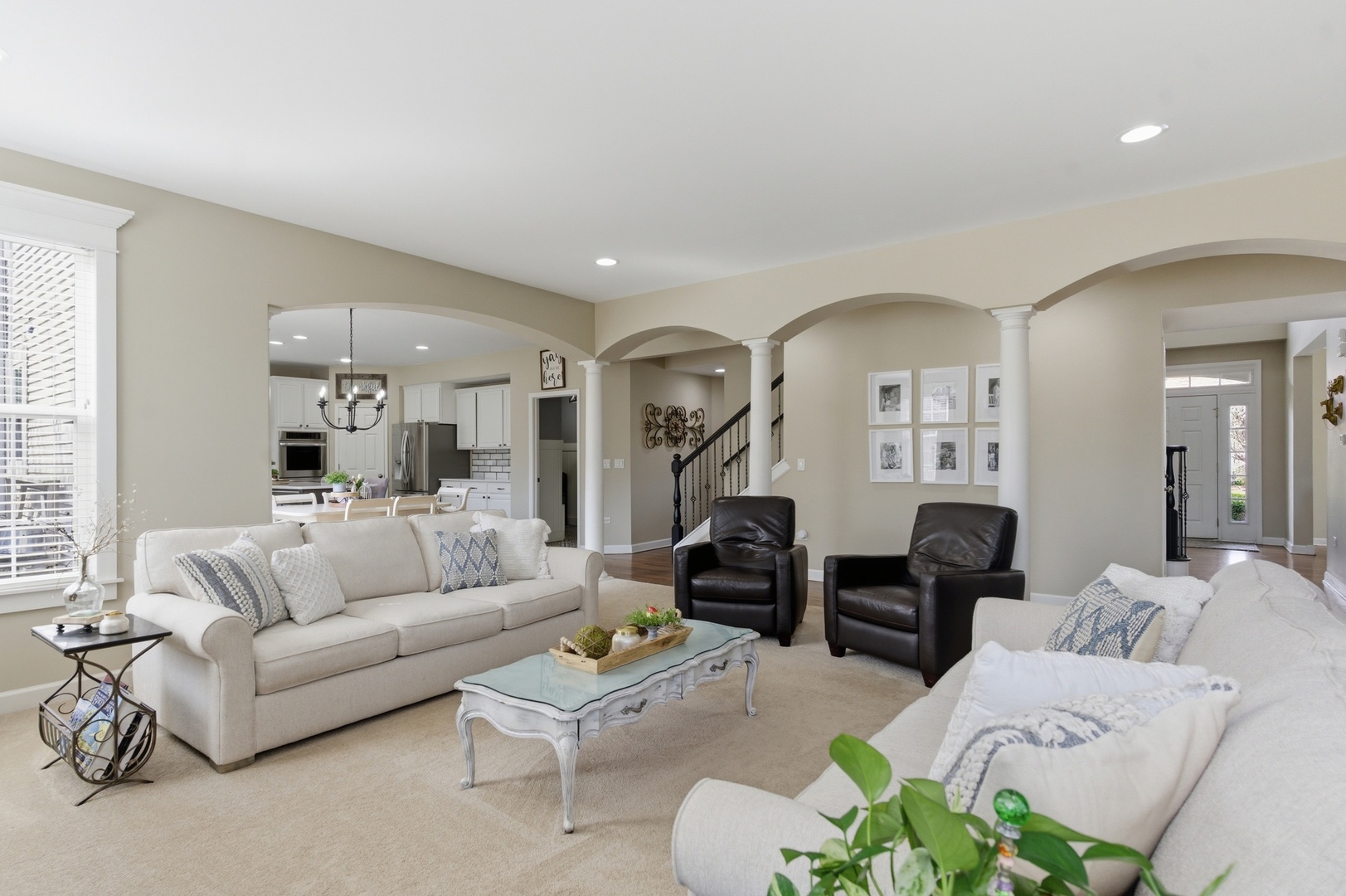 2807 Forest Creek Lane, Naperville, IL 60565