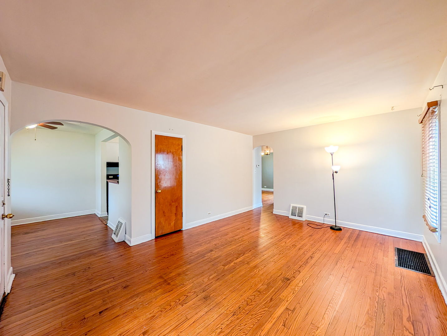 631 Balmoral Avenue, Westchester, IL 60154