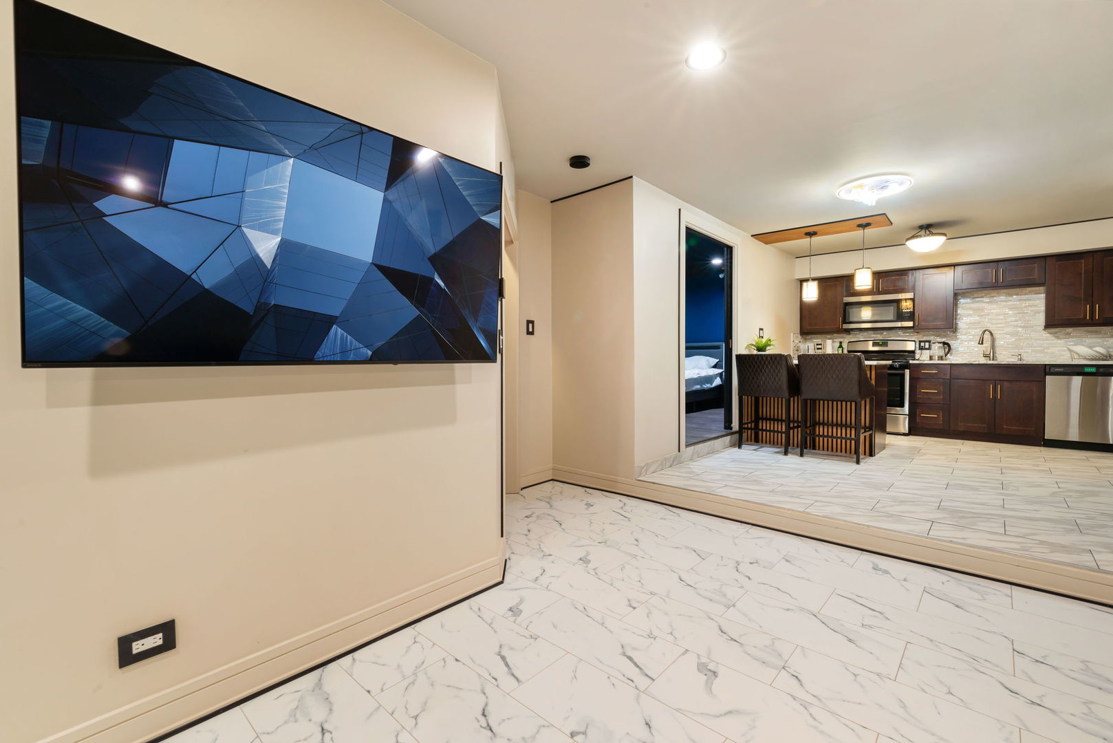 6337 Roosevelt Road #107, Berwyn, IL 60402