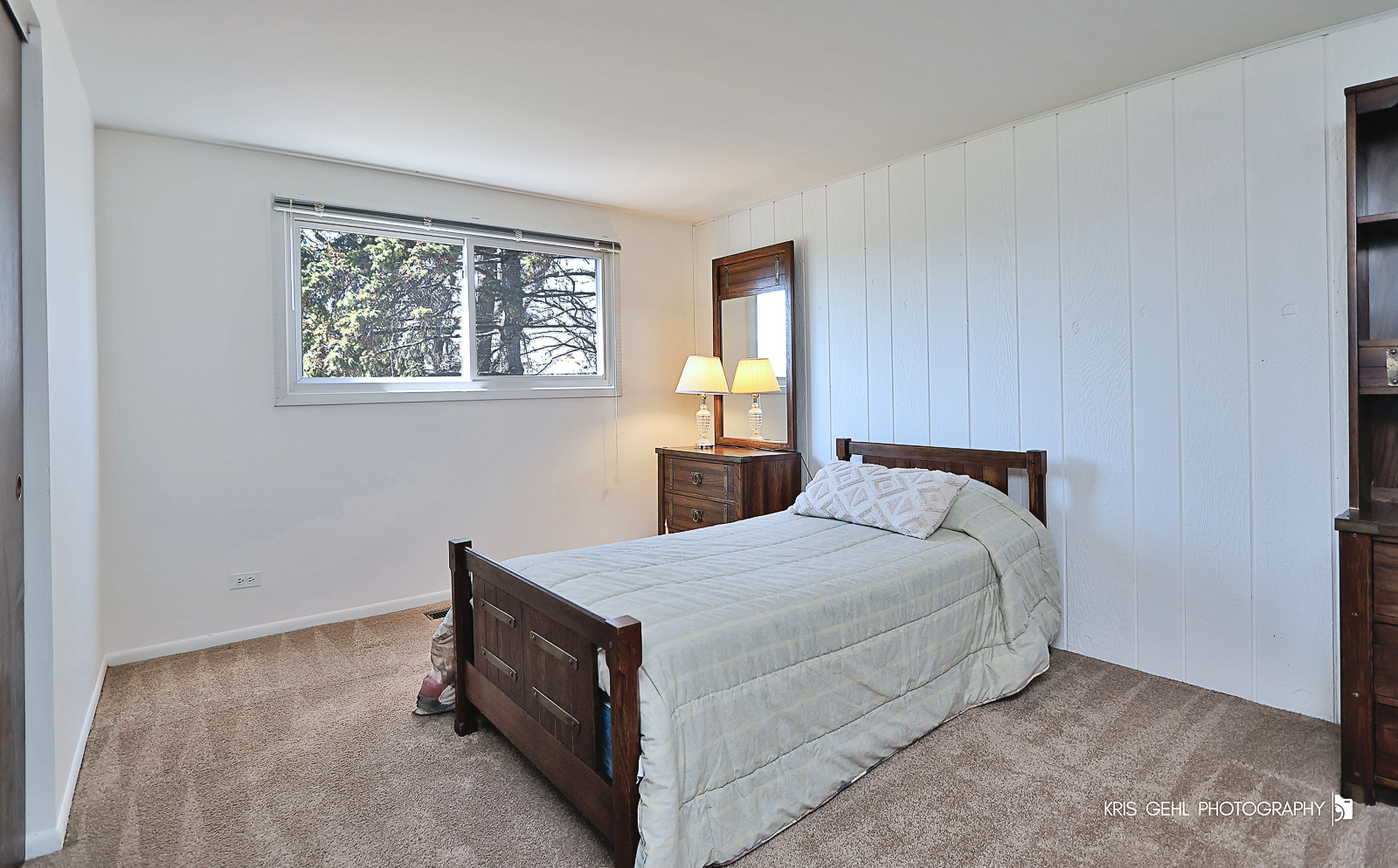 1123 Juniper Parkway, Libertyville, IL 60048