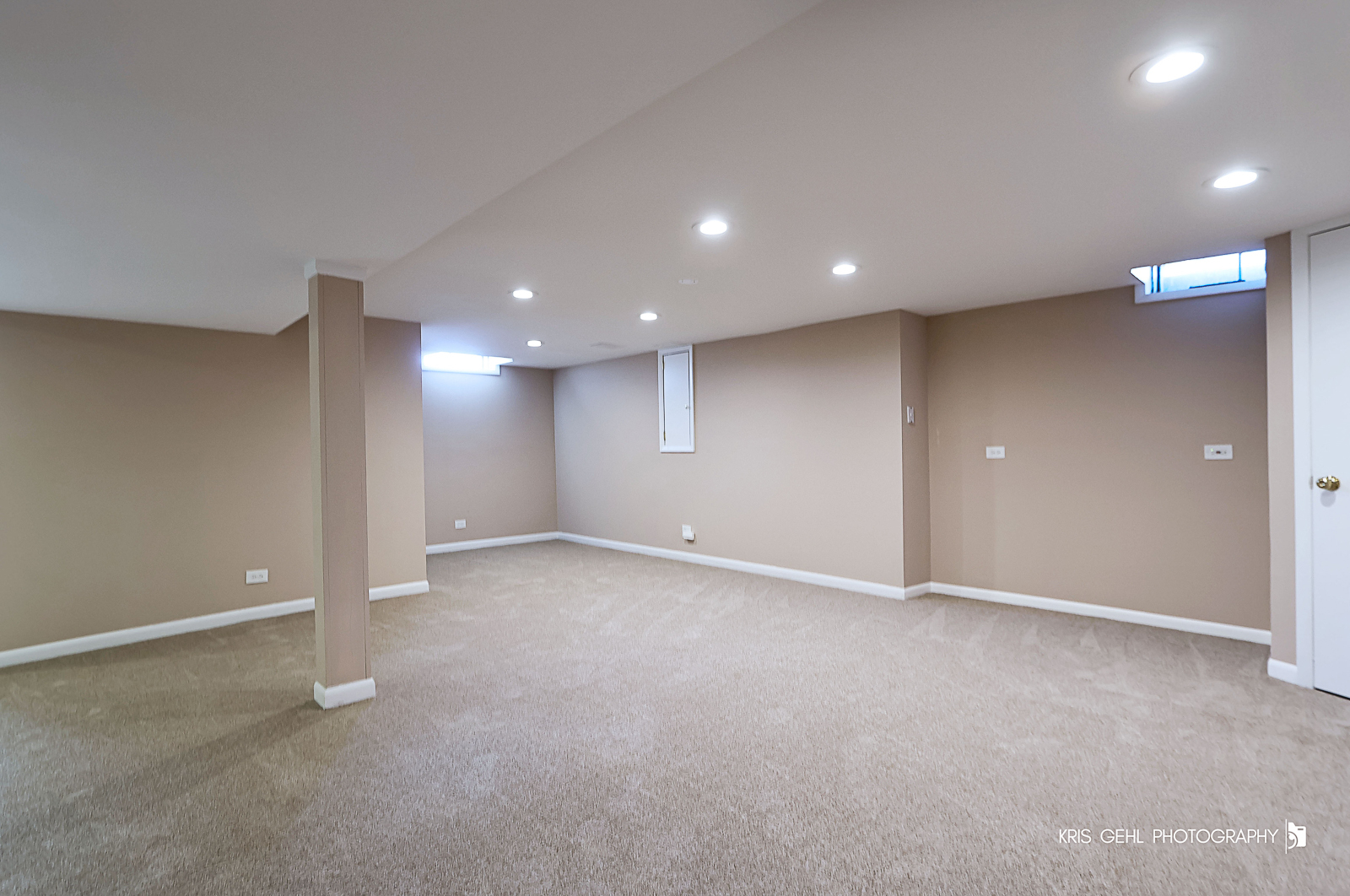 1123 Juniper Parkway, Libertyville, IL 60048