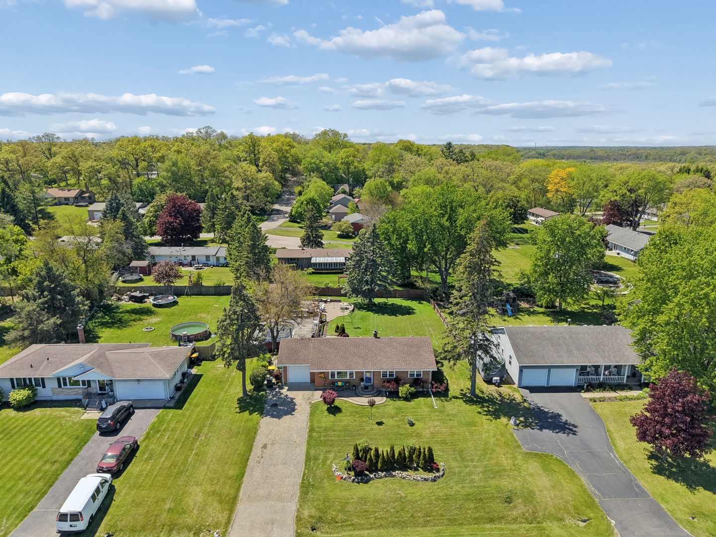 6911 State Park Road, Spring Grove, IL 60081
