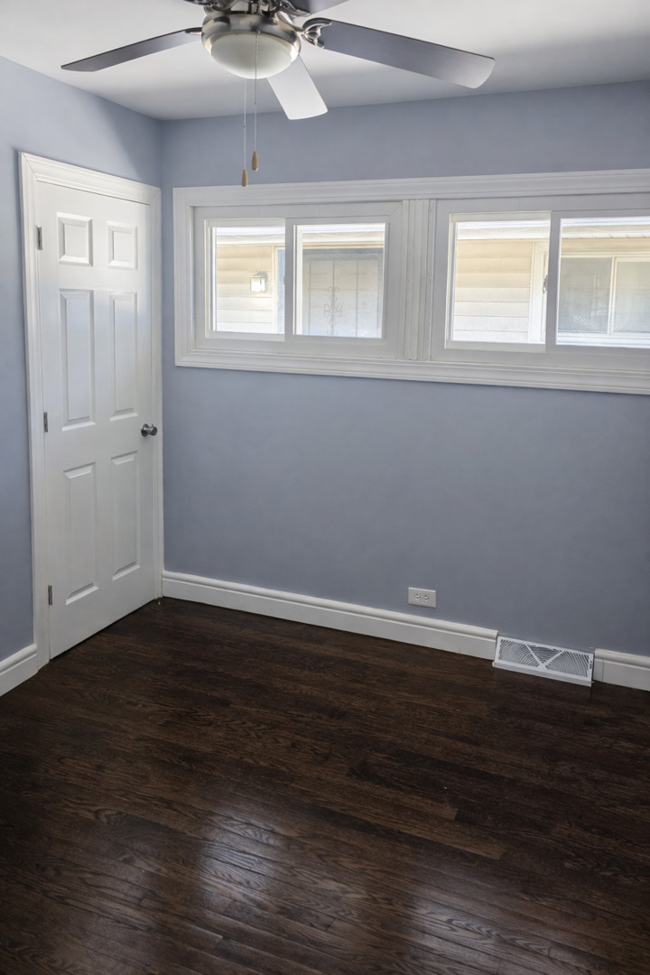 14825 Maplewood Avenue, Harvey, IL 60426