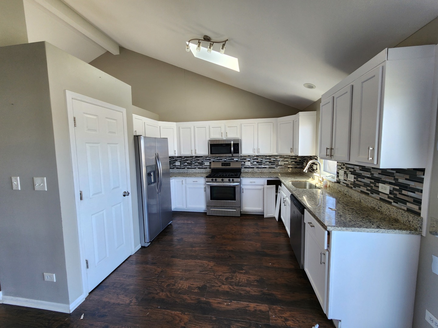 5244 Bentgrass Avenue, Richton Park, IL 60471