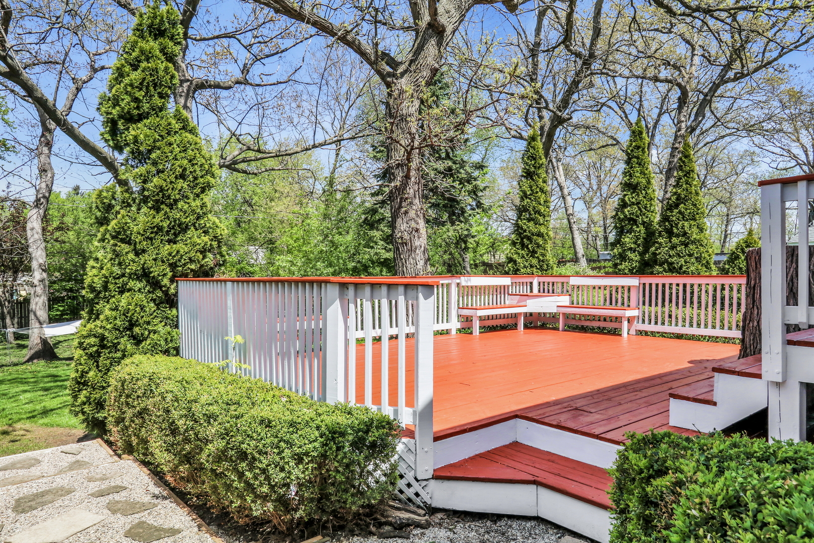 17976 W Big Oaks Road, Grayslake, IL 60030