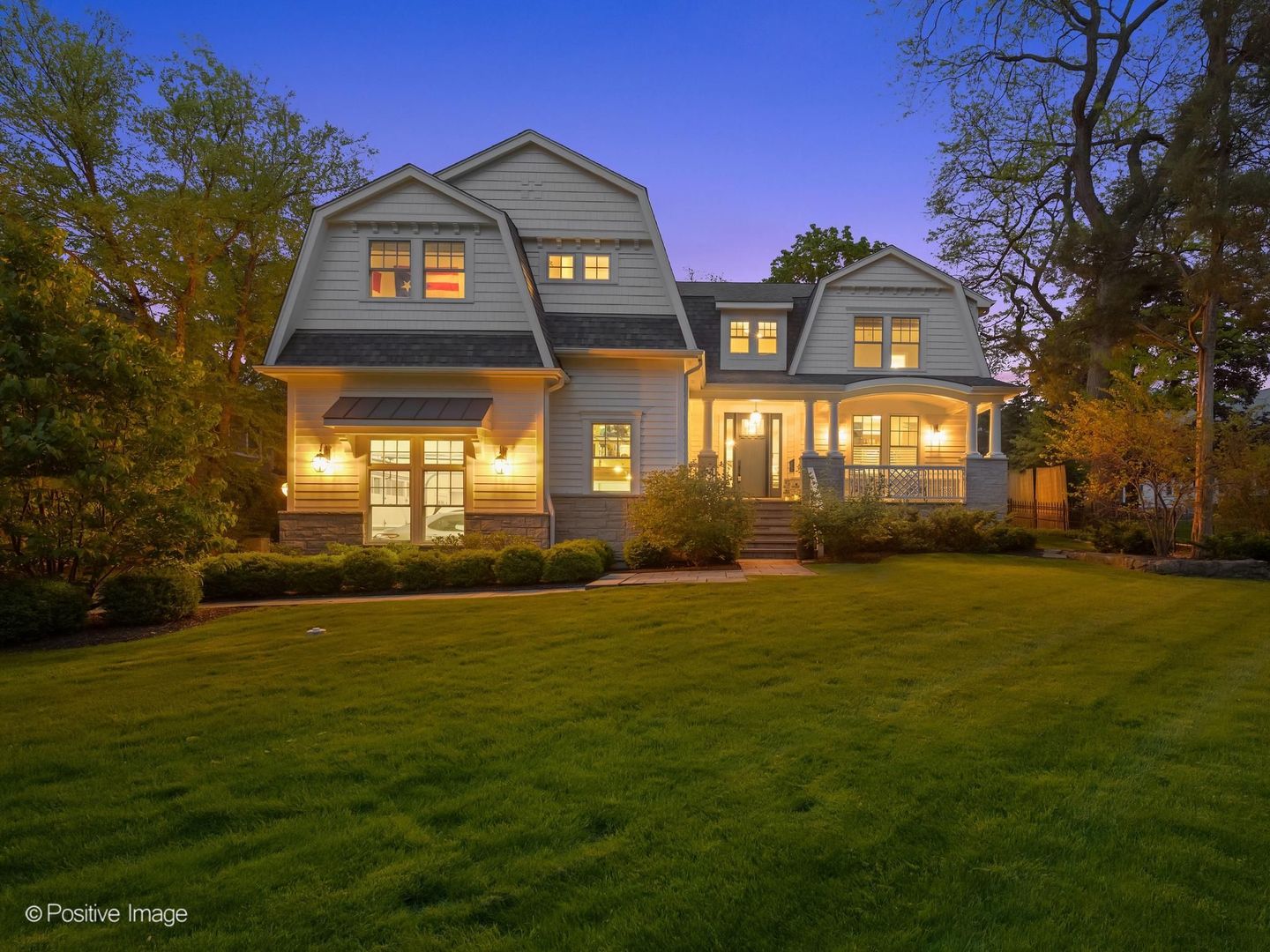 1303 N CROSS Street, Wheaton, IL 60187
