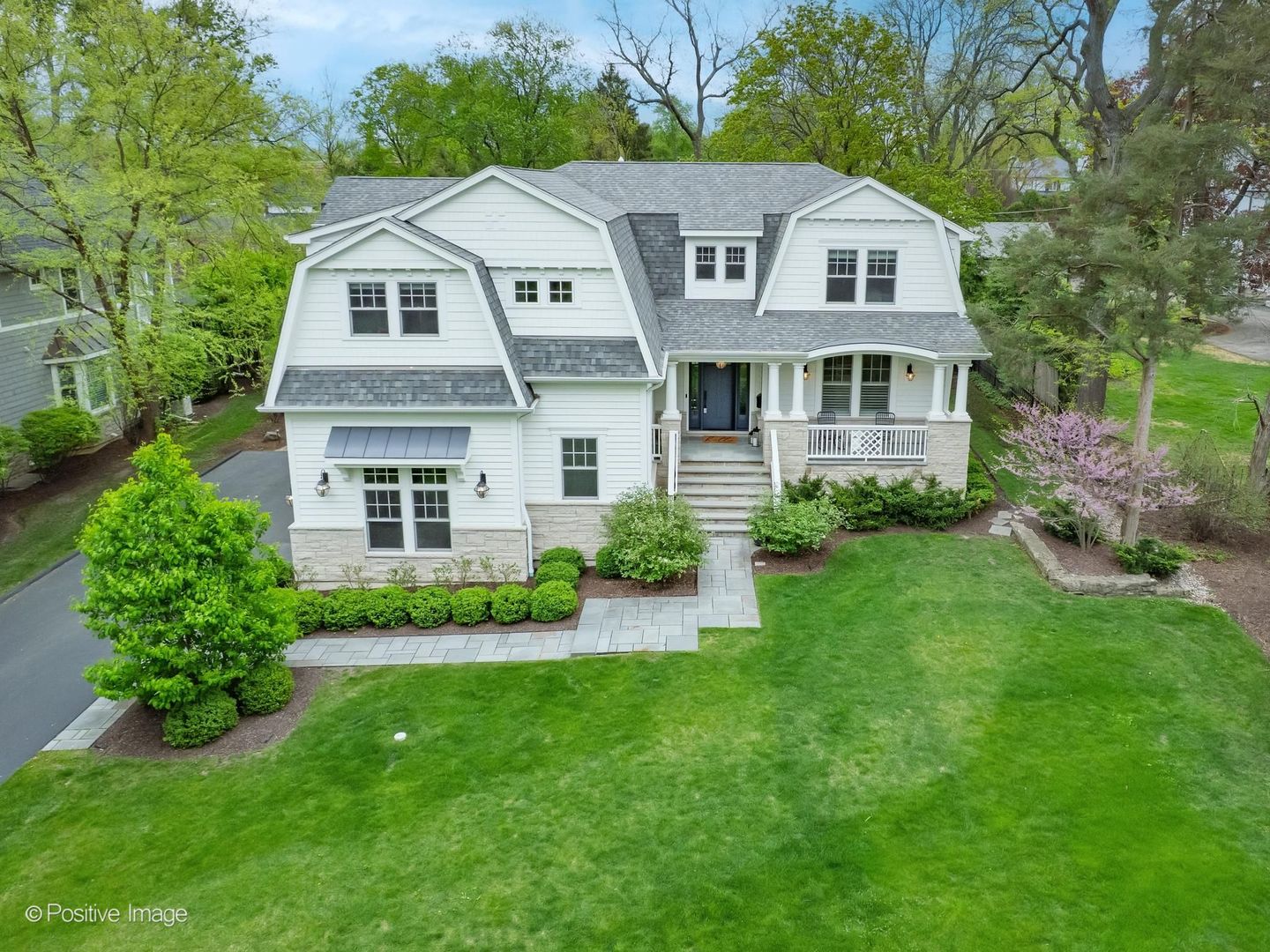 1303 N CROSS Street, Wheaton, IL 60187