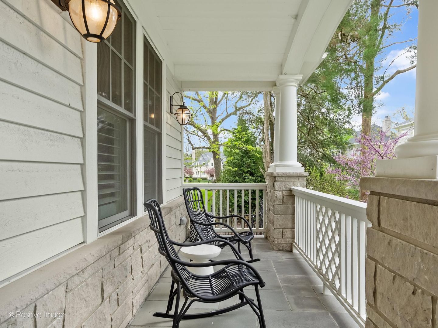 1303 N CROSS Street, Wheaton, IL 60187