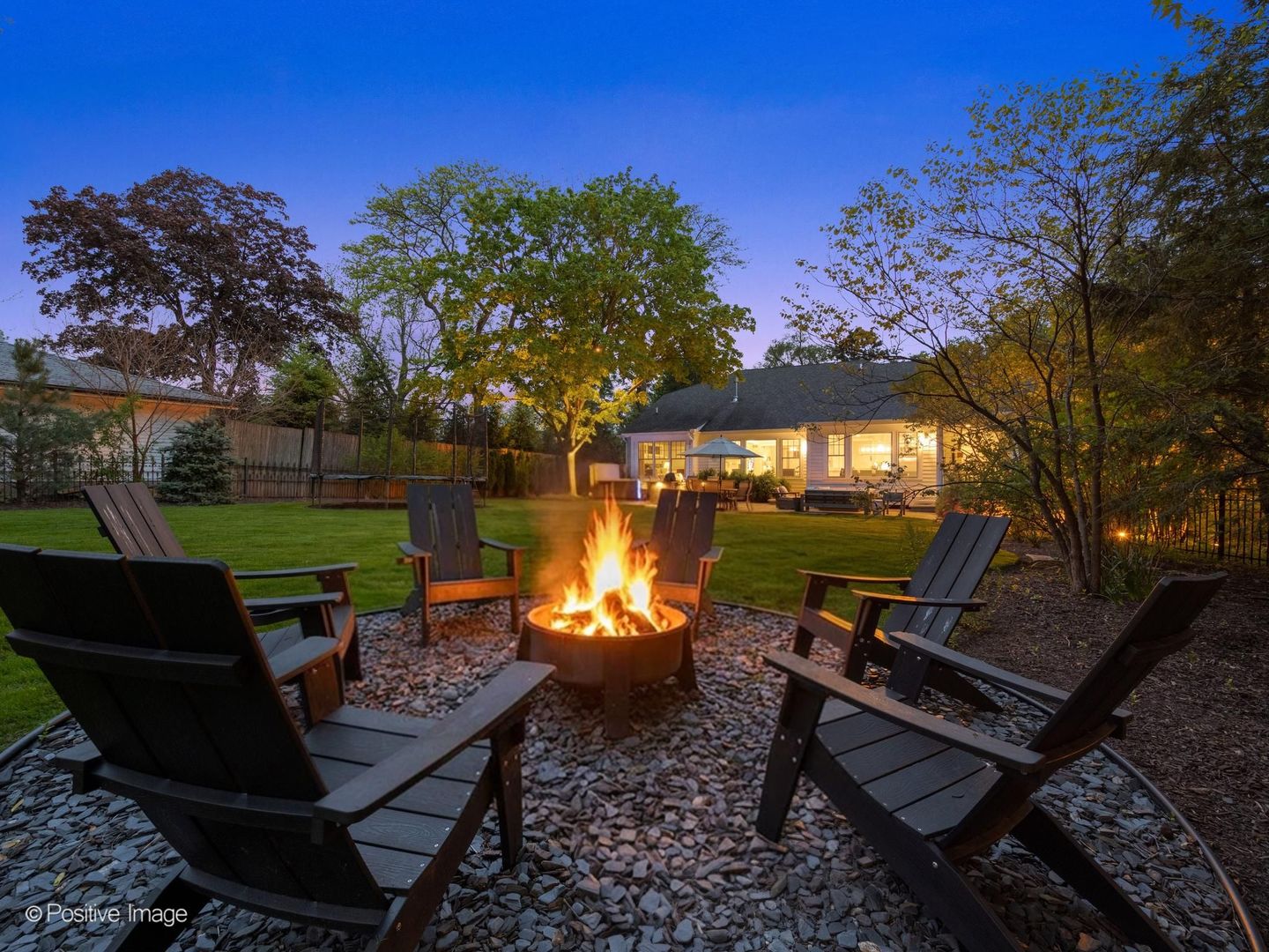 1303 N CROSS Street, Wheaton, IL 60187
