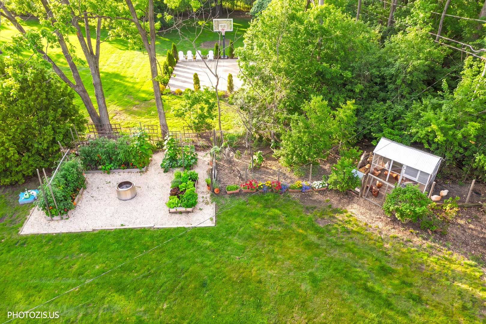 3270 Middlesax Drive, Long Grove, IL 60047