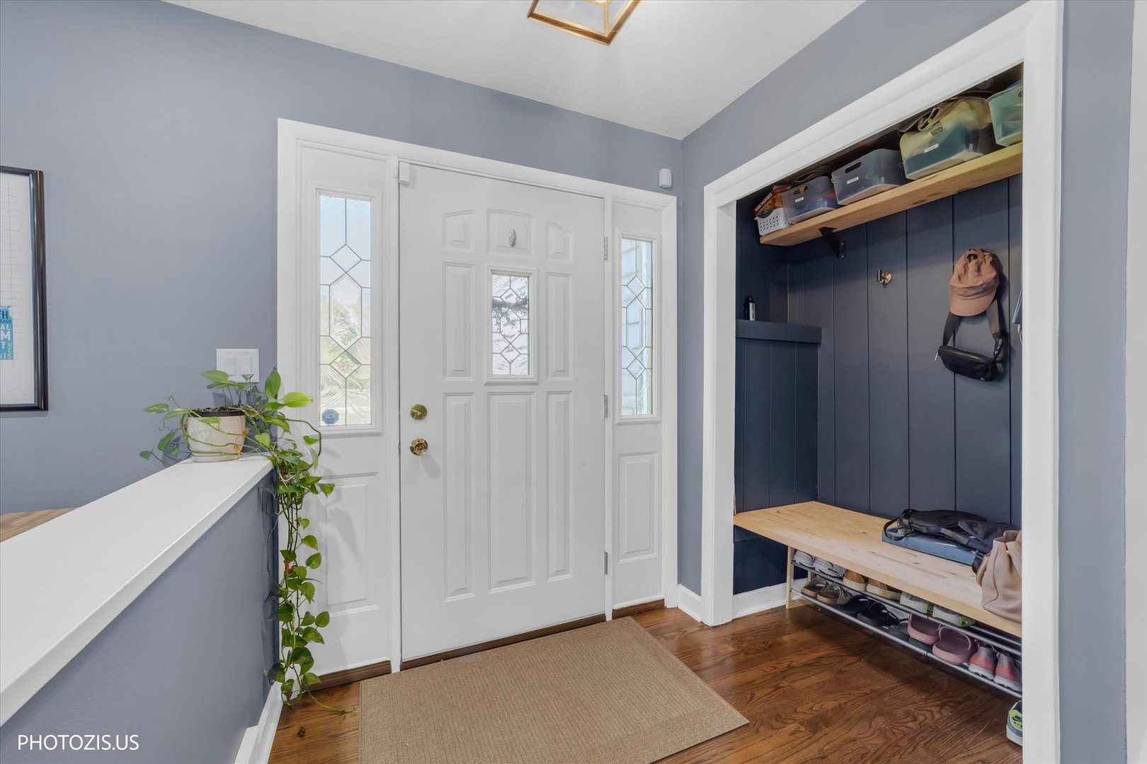 3270 Middlesax Drive, Long Grove, IL 60047