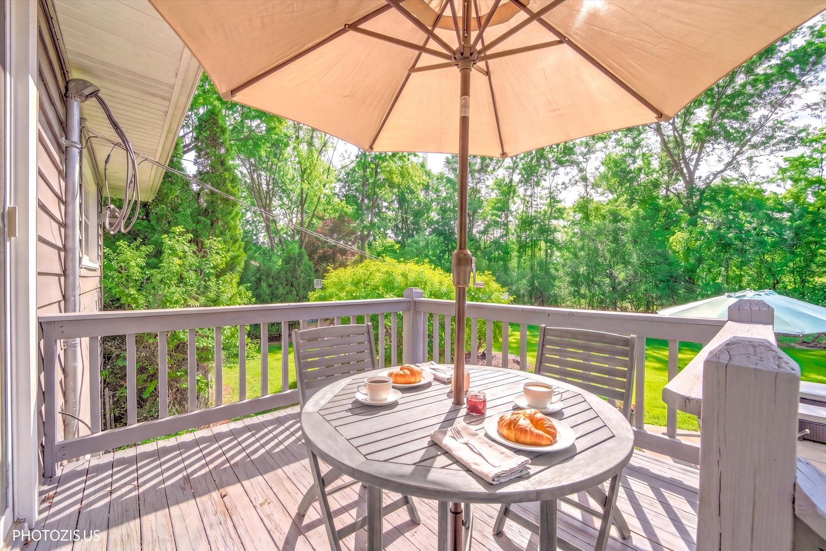 3270 Middlesax Drive, Long Grove, IL 60047