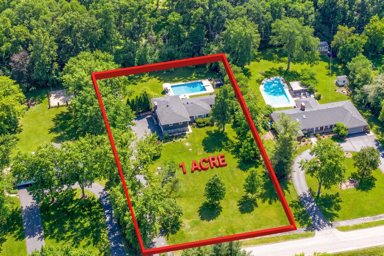 3270 Middlesax Drive, Long Grove, IL 60047