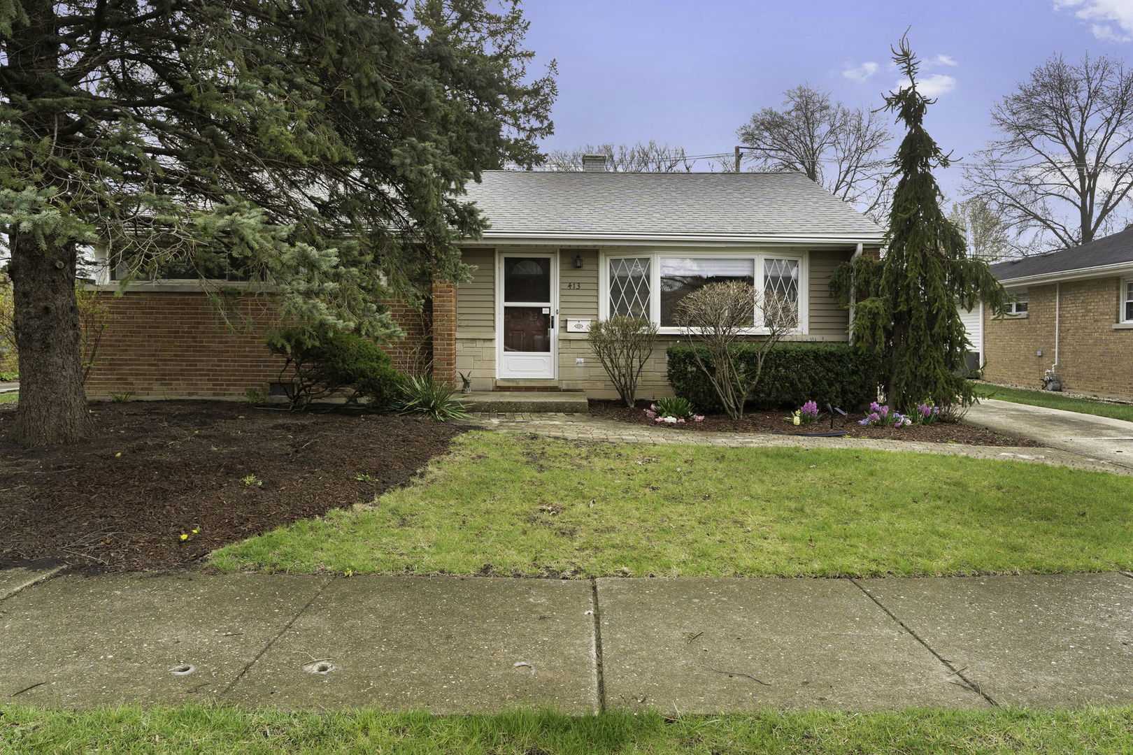 413 N Highland Avenue, Elmhurst, IL 60126