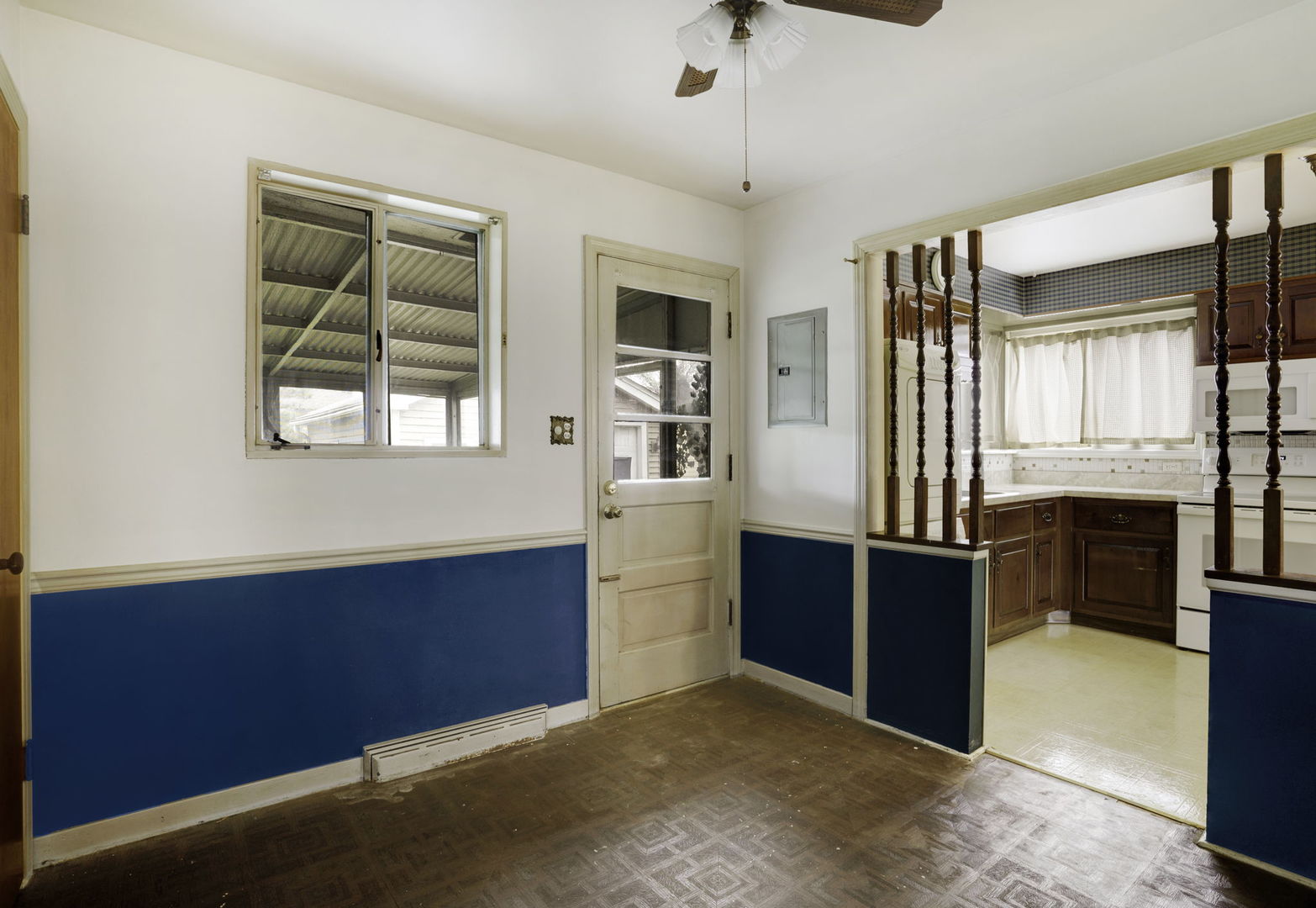 413 N Highland Avenue, Elmhurst, IL 60126