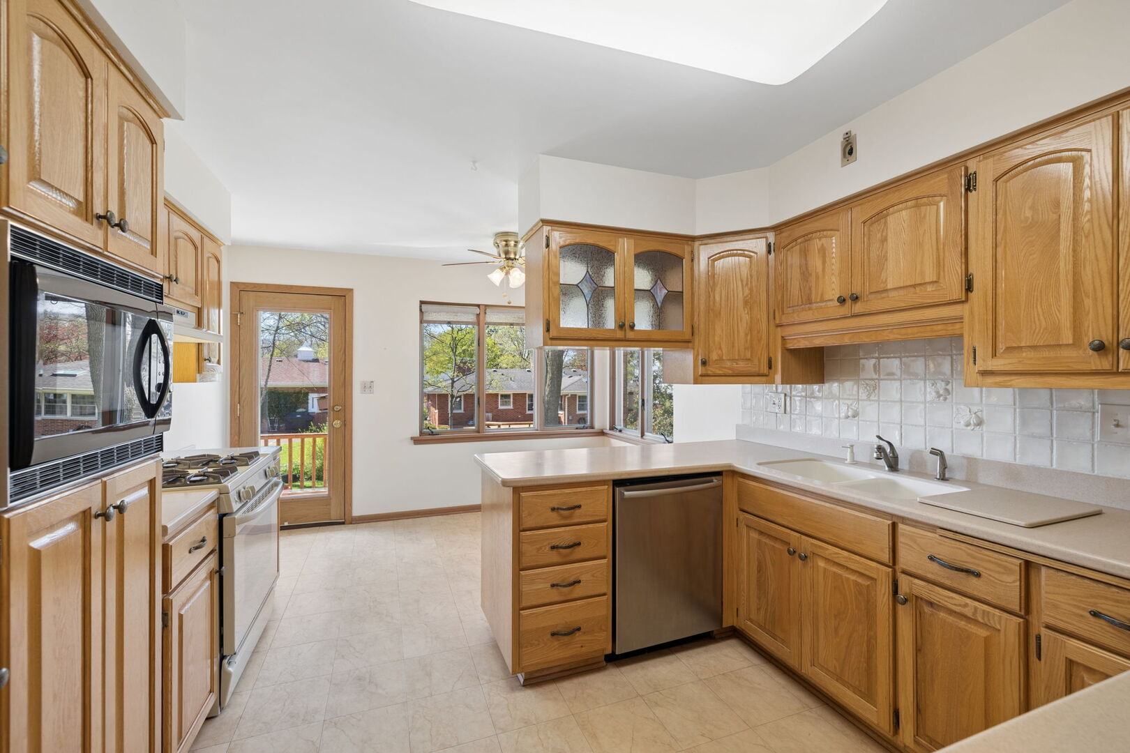 505 50th Place, Western Springs, IL 60558